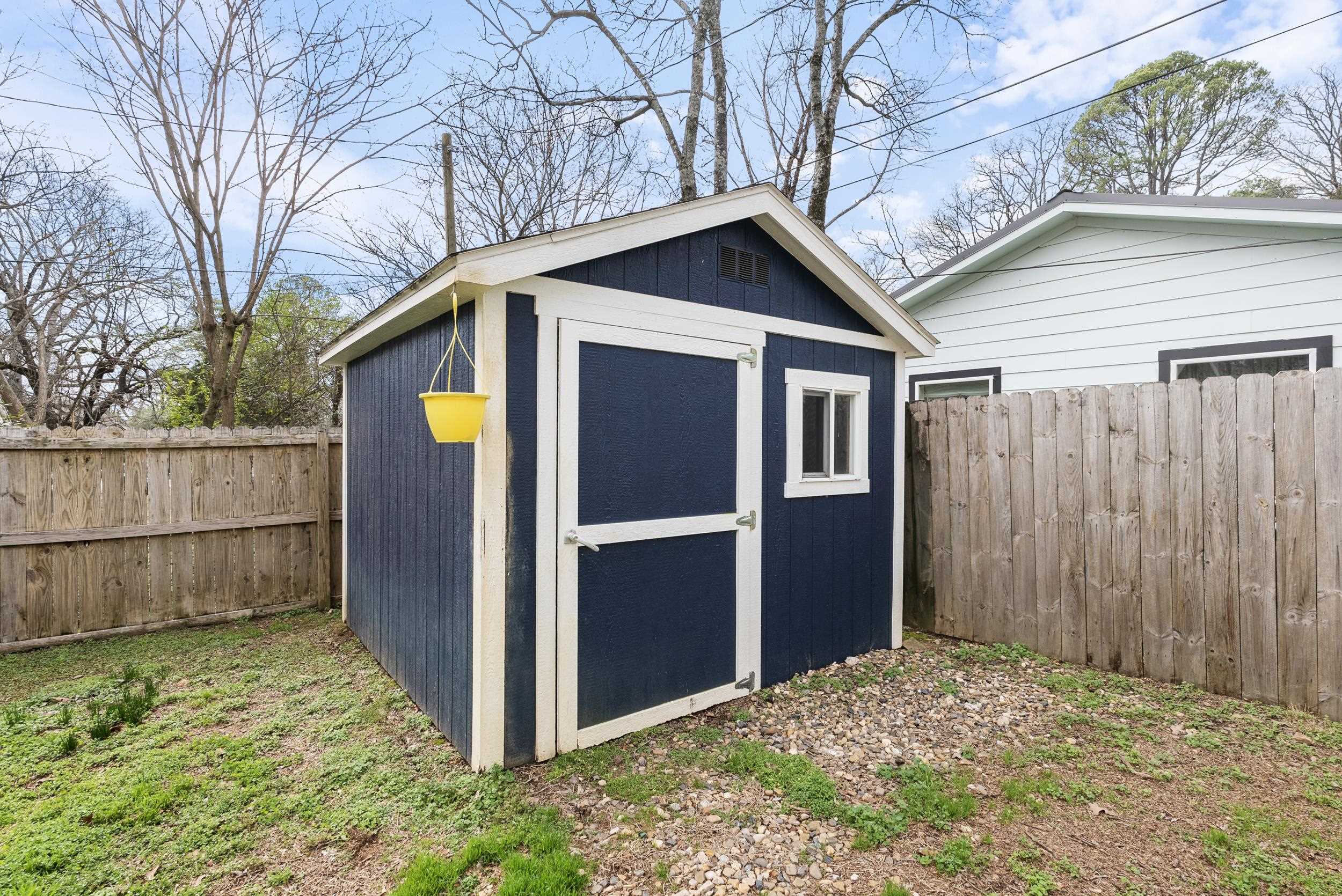 LINCOLN PARK - Residential