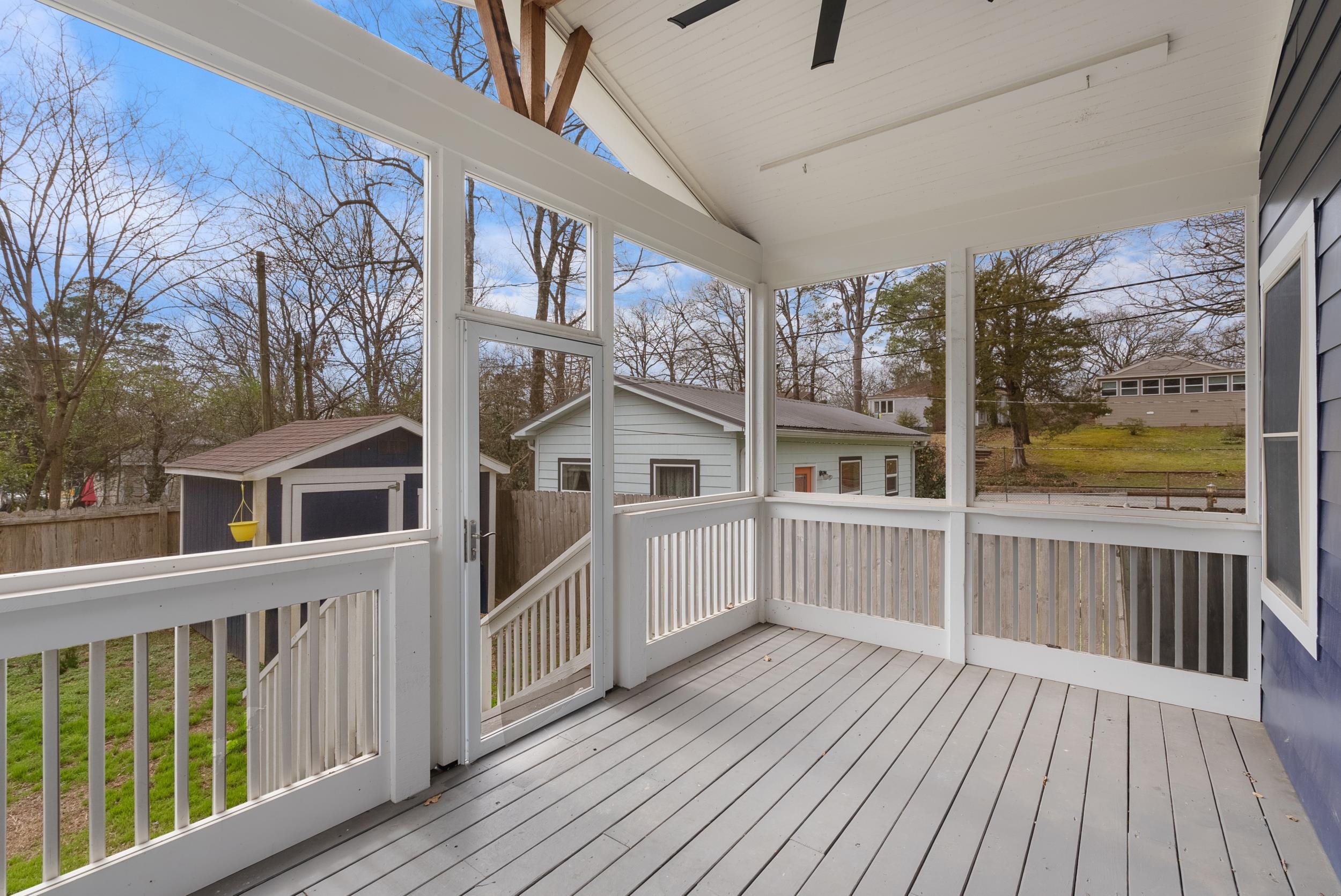 LINCOLN PARK - Residential