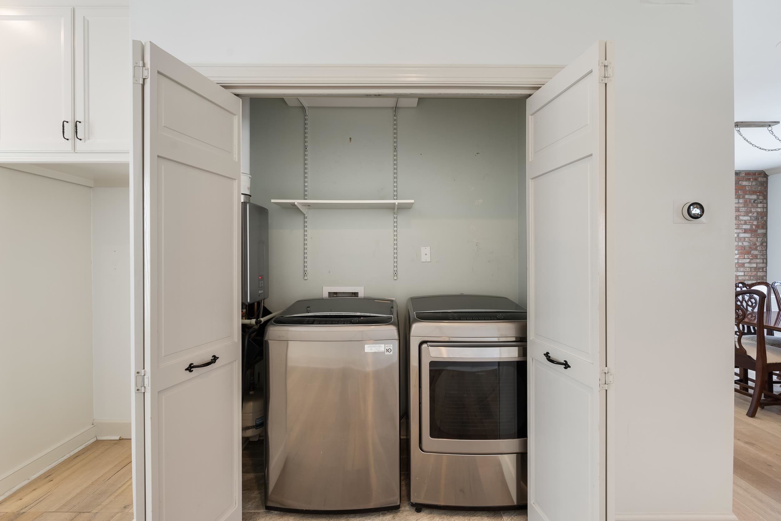 LINCOLN PARK - Residential