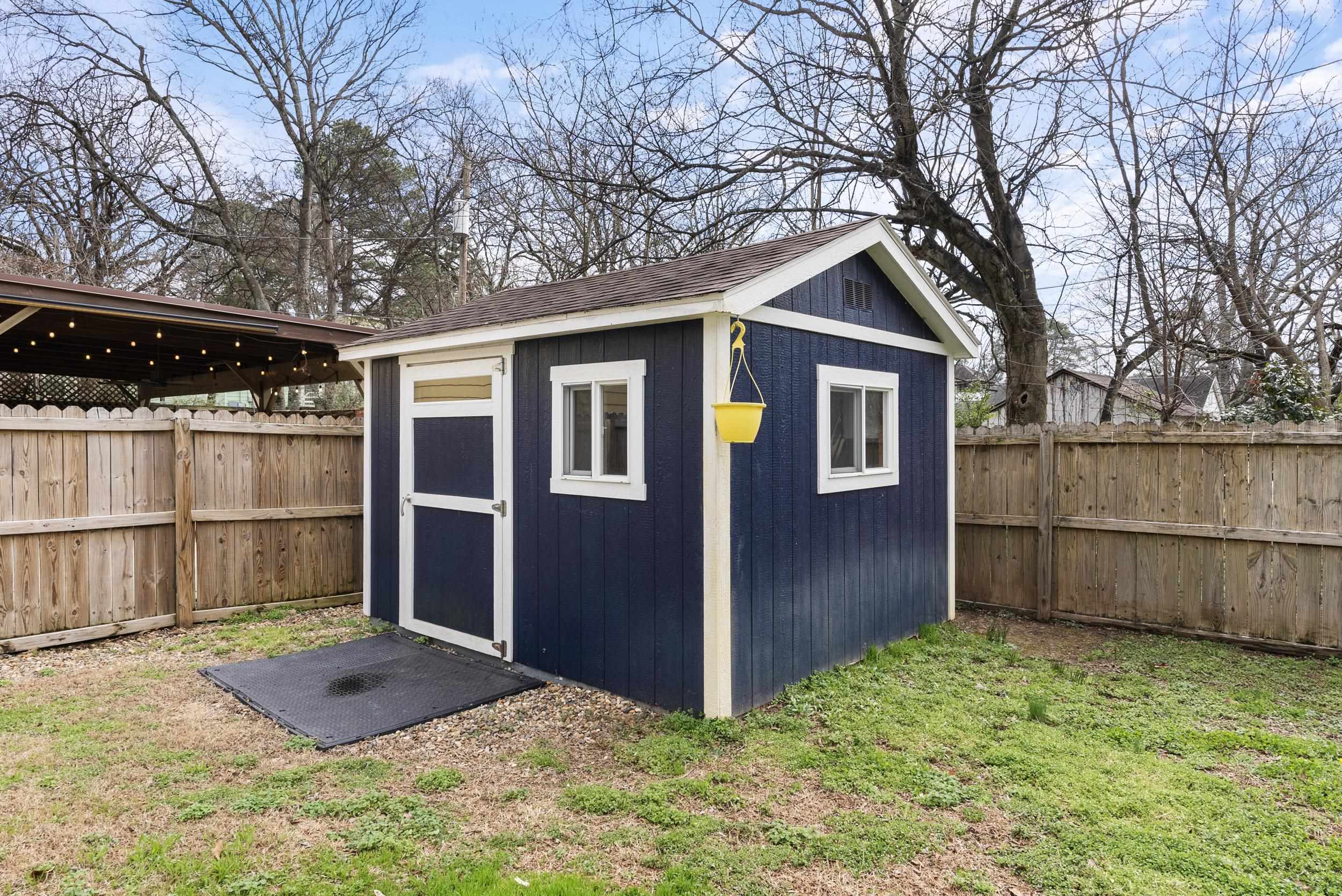 LINCOLN PARK - Residential