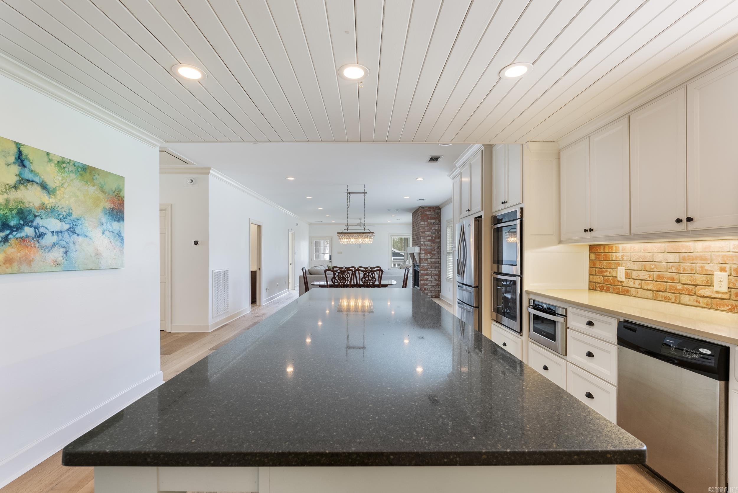 LINCOLN PARK - Residential