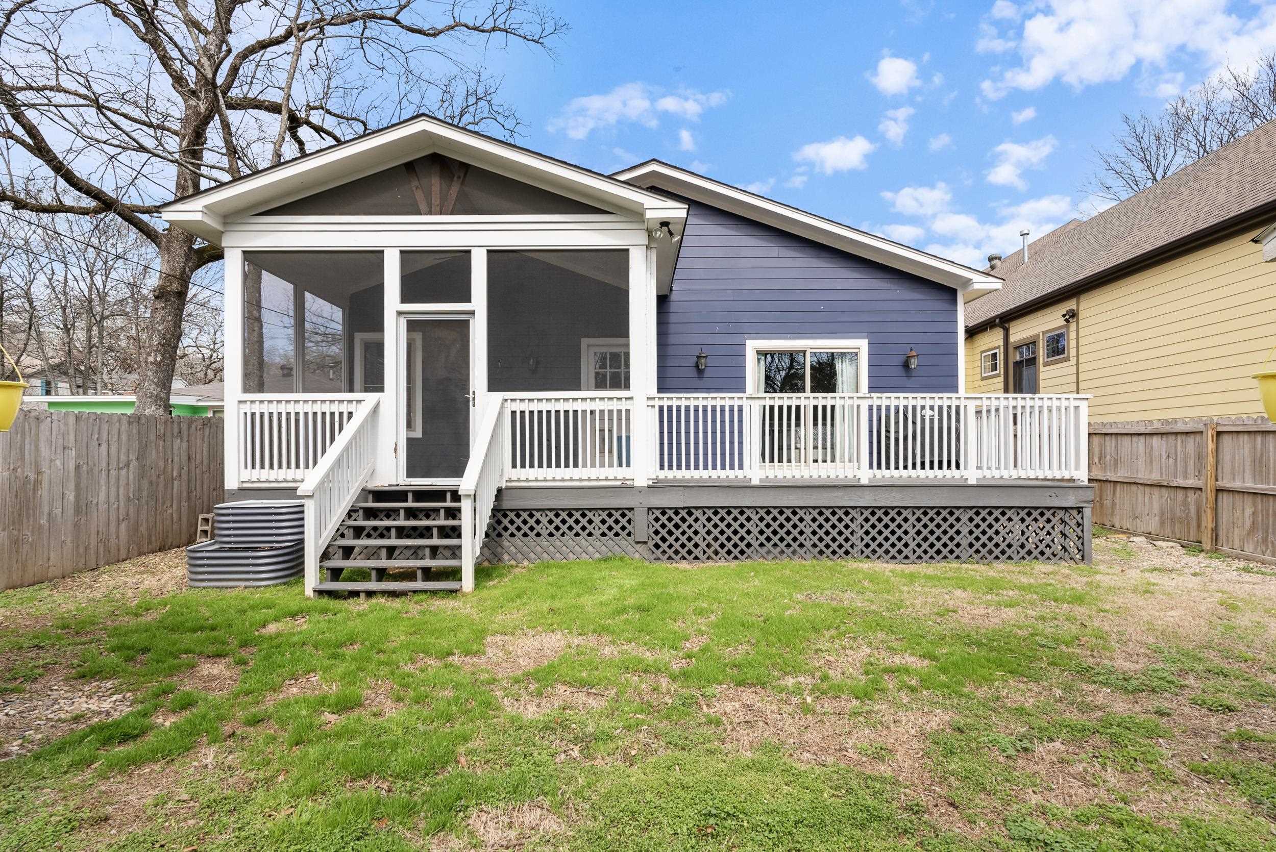 LINCOLN PARK - Residential