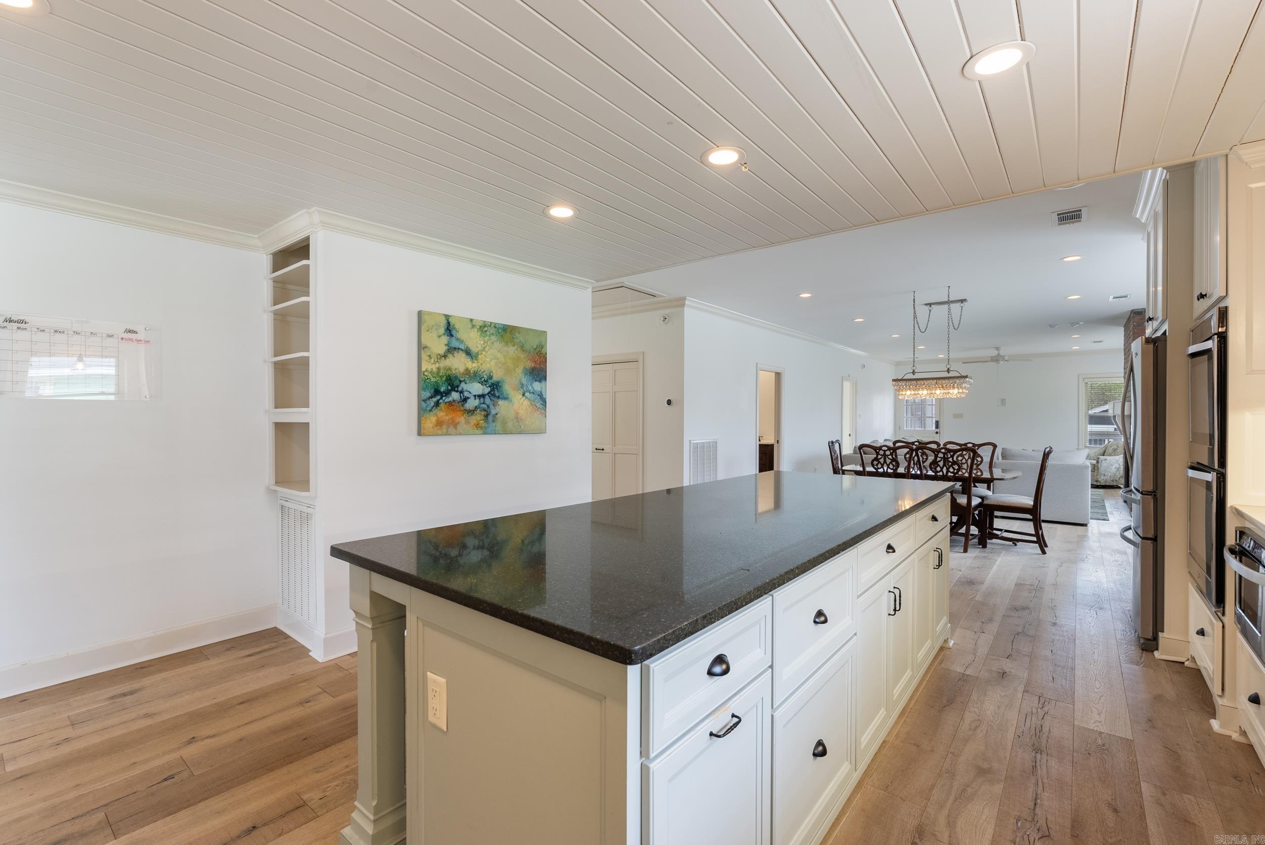 LINCOLN PARK - Residential