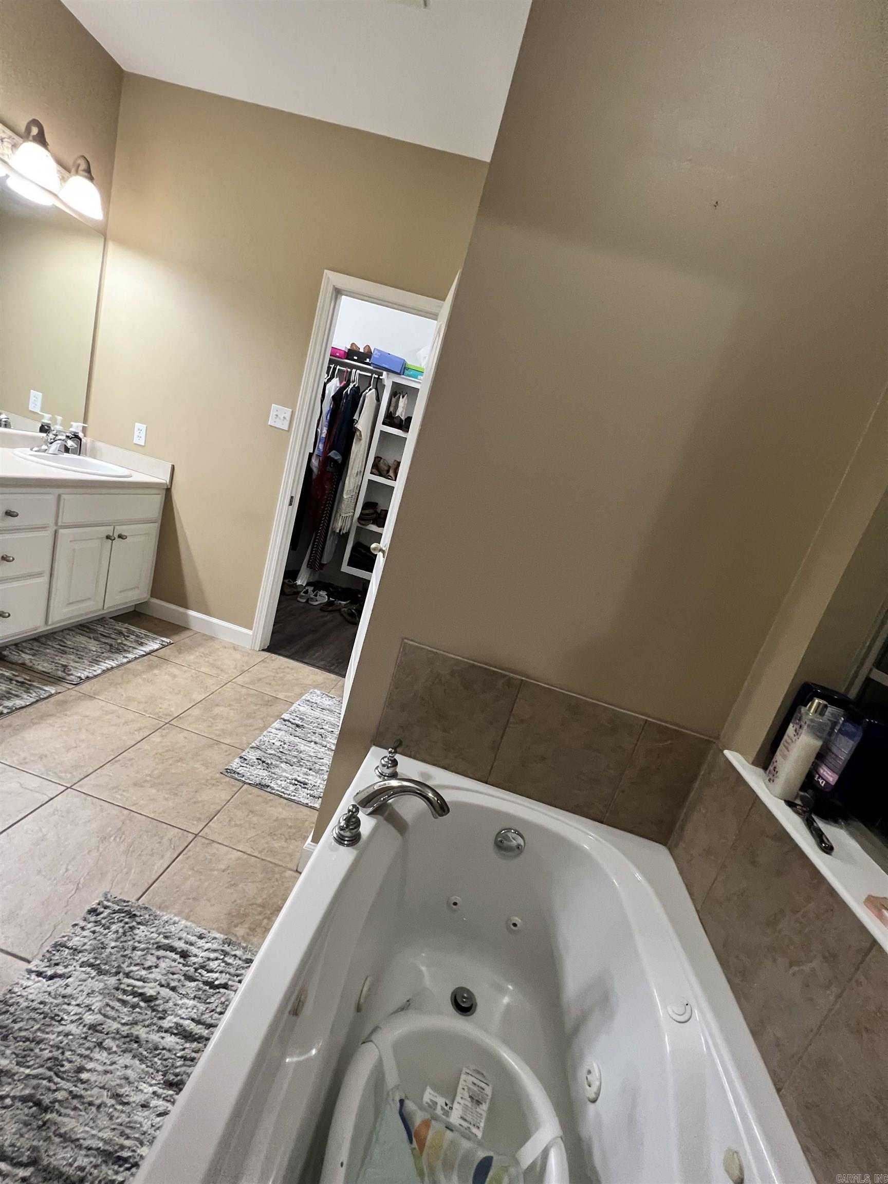 KRISTI COVE ADDN - Residential