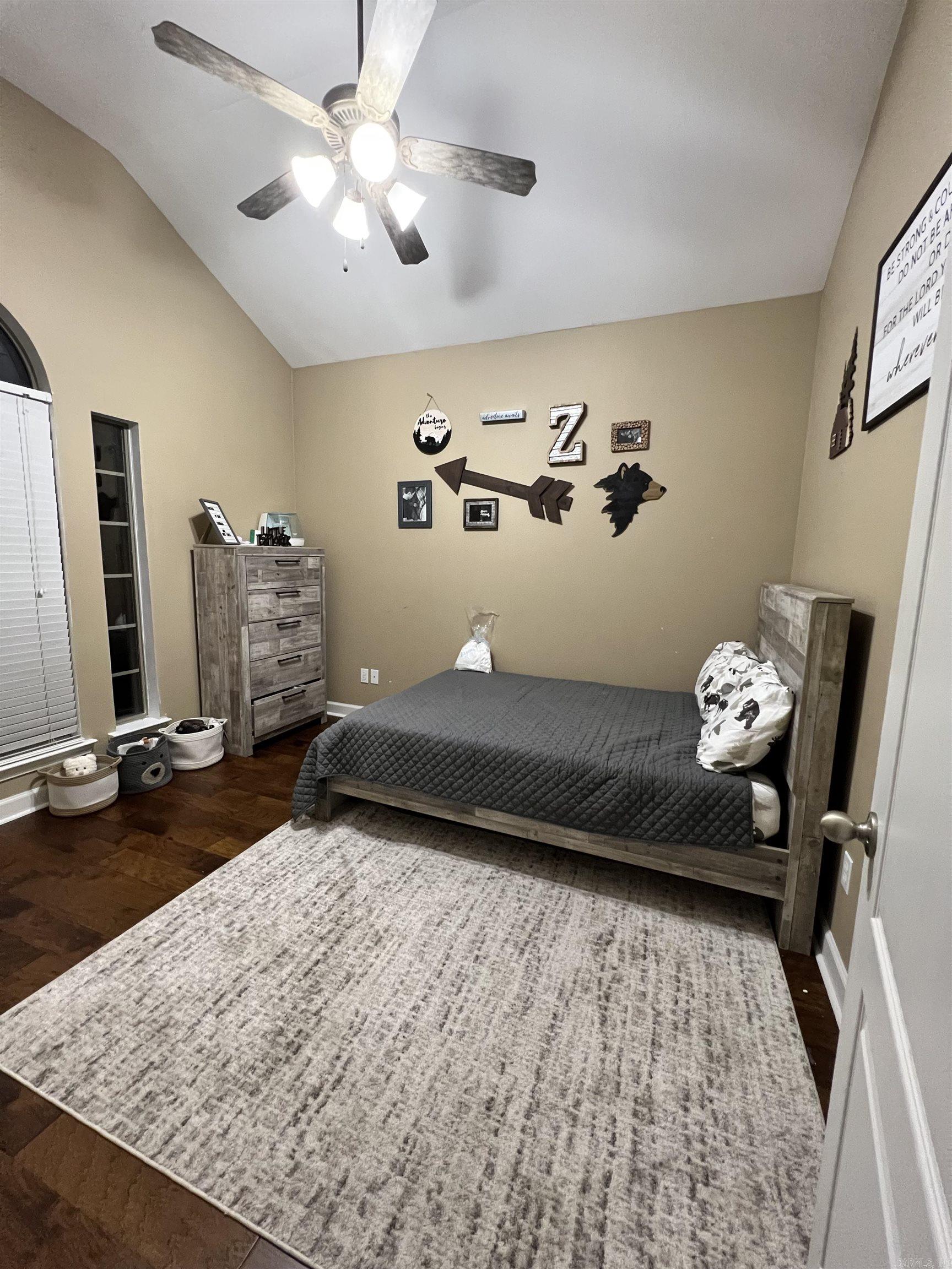 KRISTI COVE ADDN - Residential