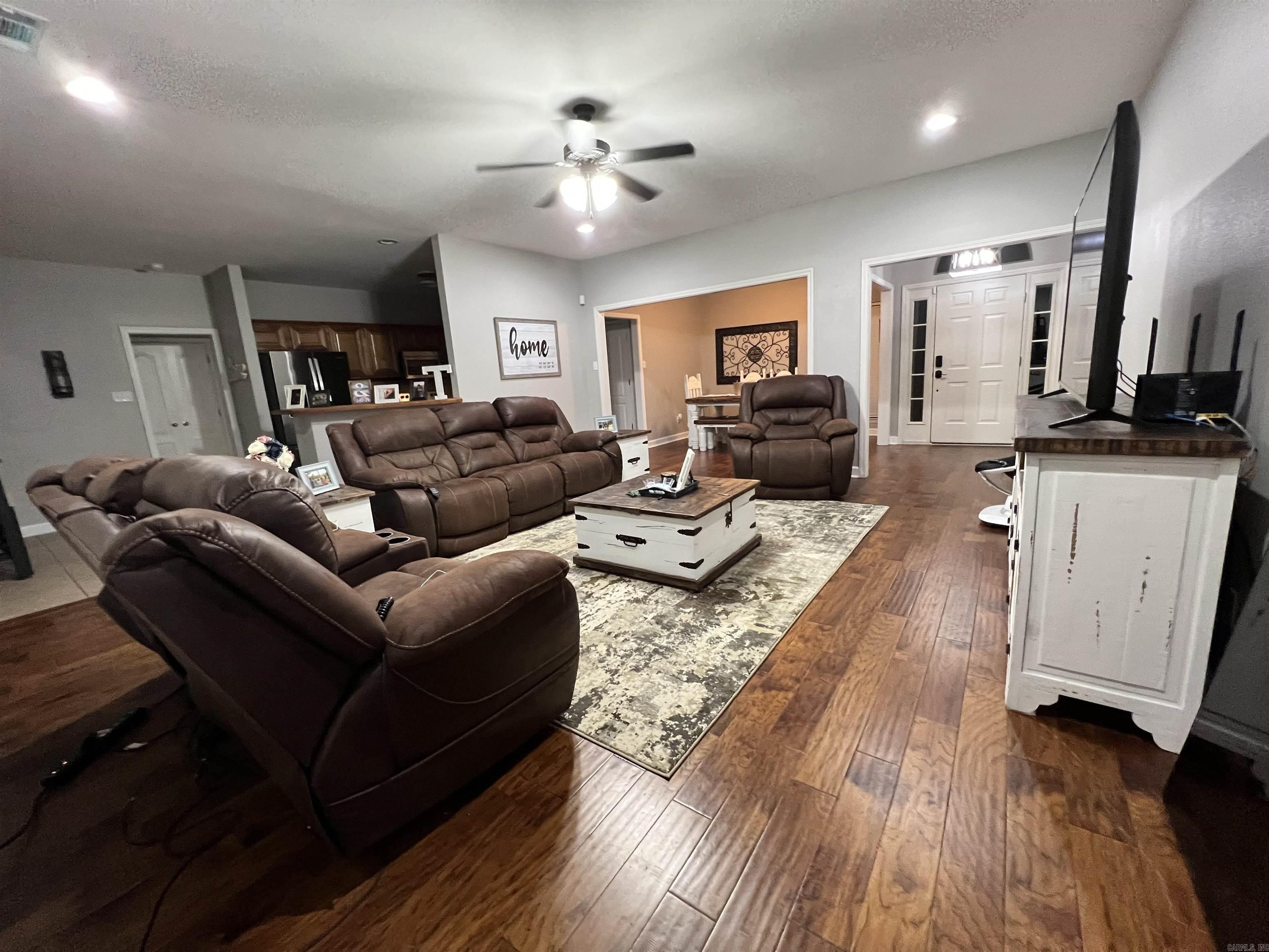 KRISTI COVE ADDN - Residential