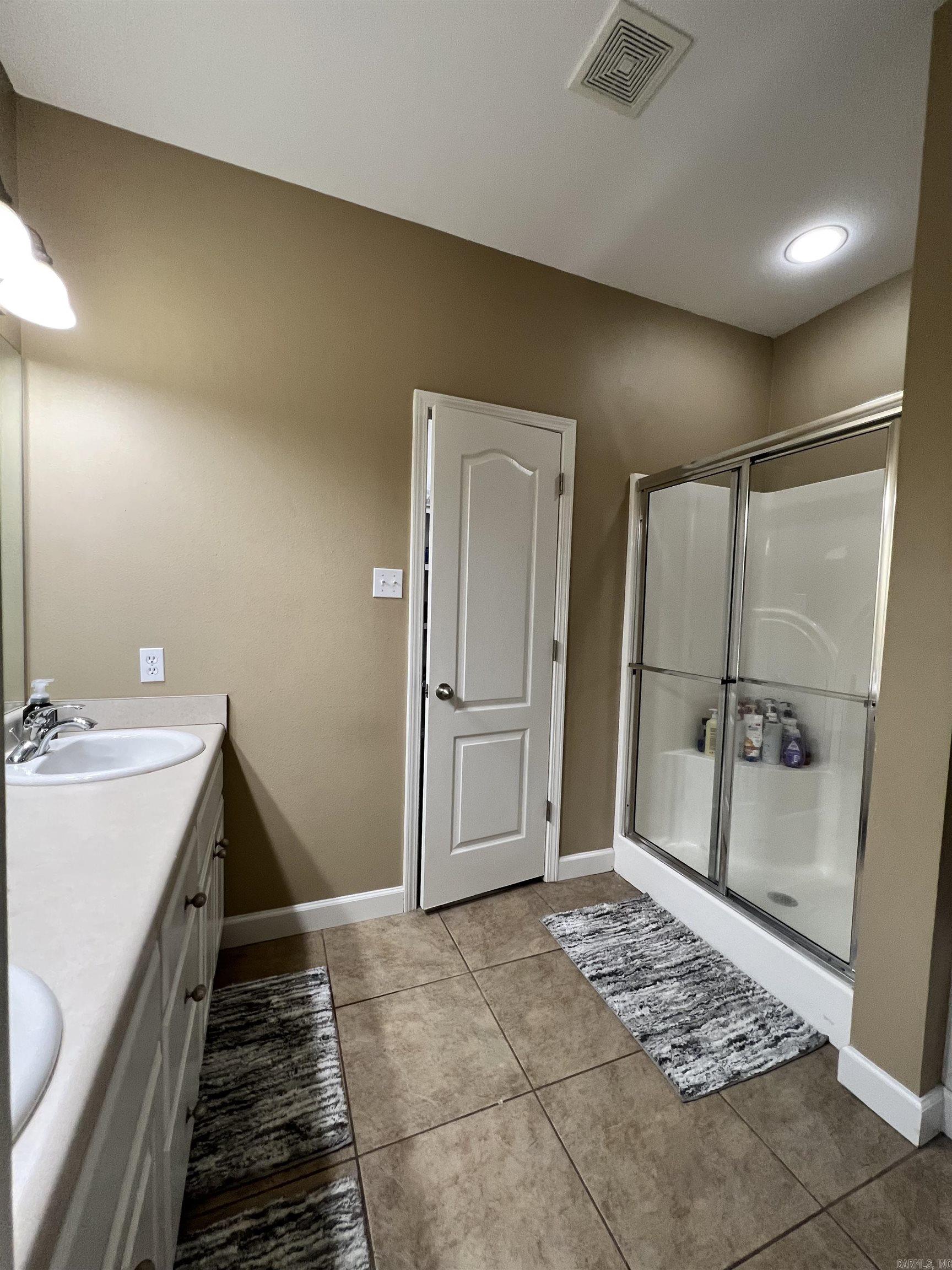 KRISTI COVE ADDN - Residential