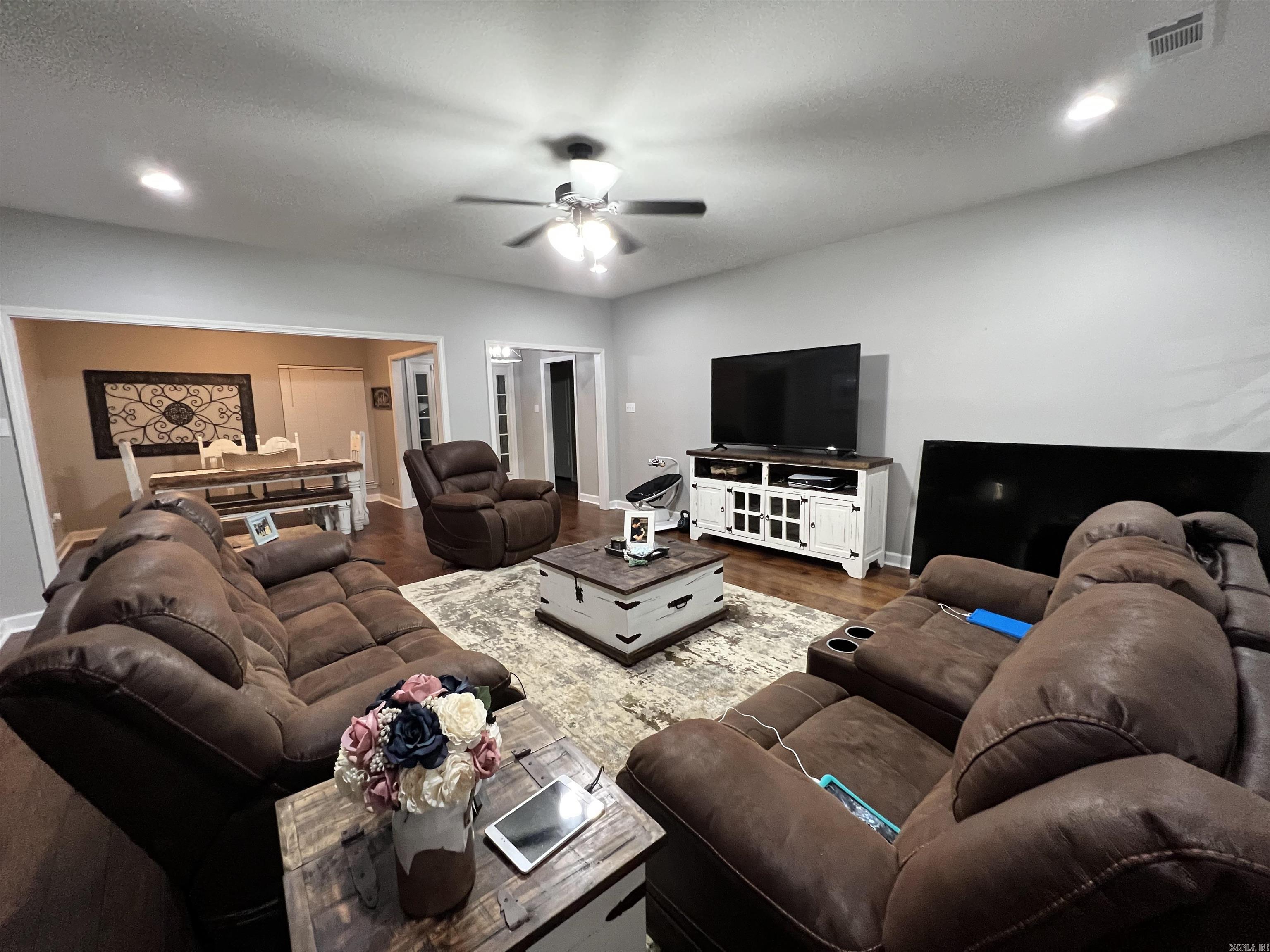 KRISTI COVE ADDN - Residential