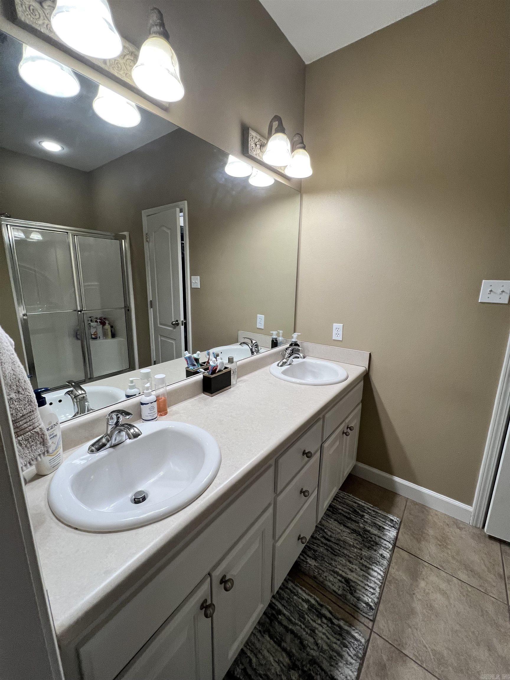 KRISTI COVE ADDN - Residential