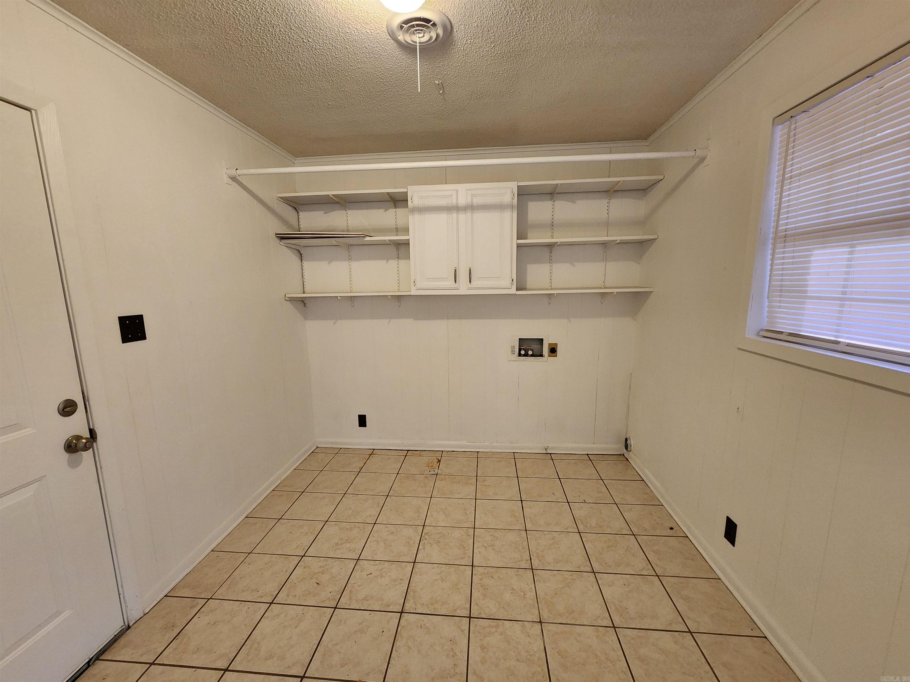 VINES ADDN - Residential