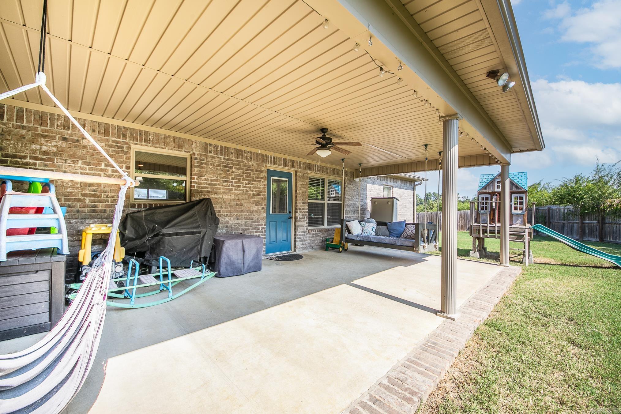 HUNTINGTON PLACE - Residential