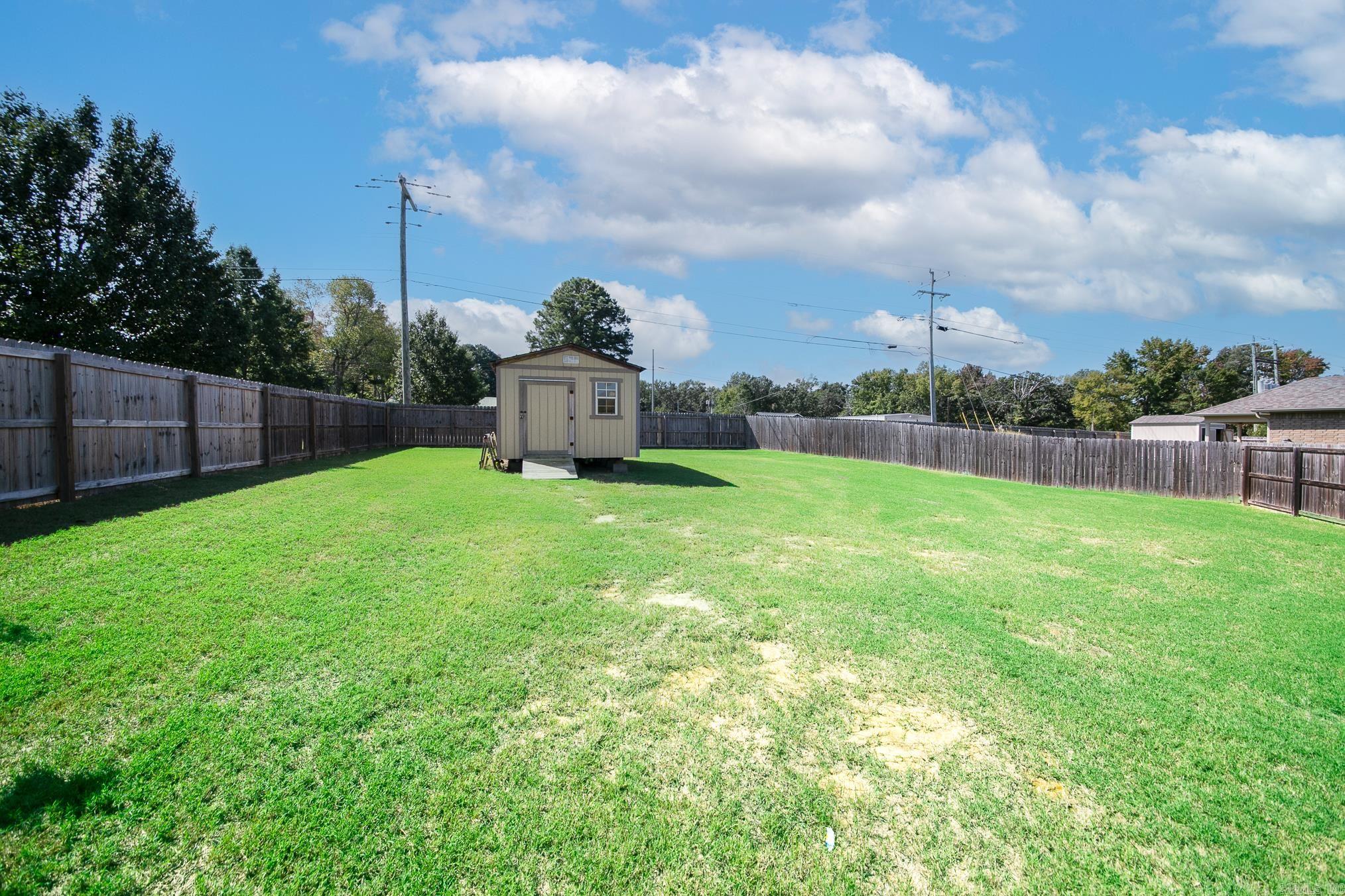 HUNTINGTON PLACE - Residential