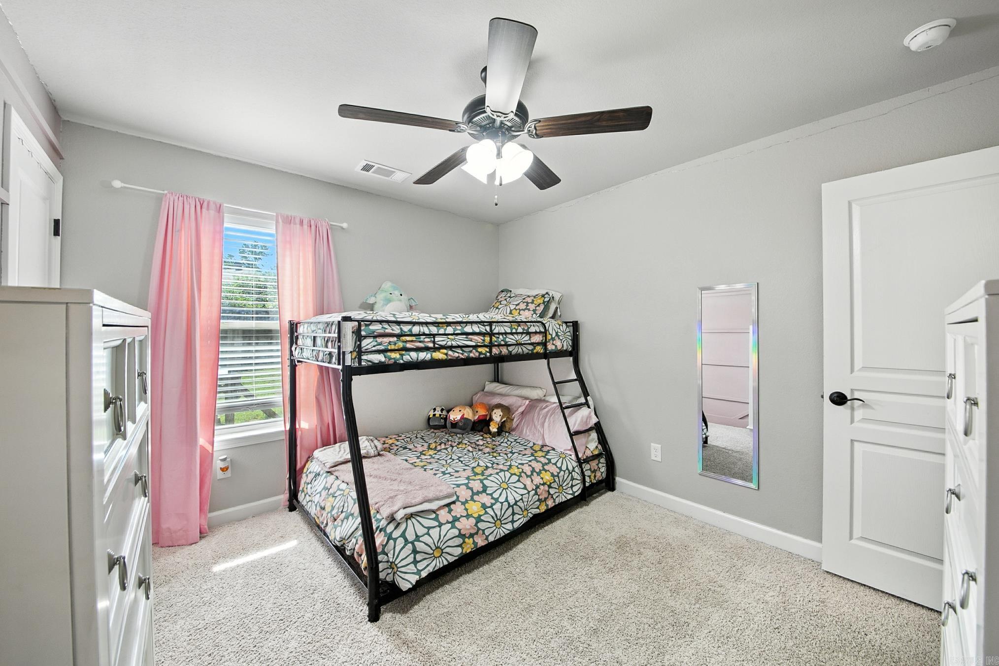 HUNTINGTON PLACE - Residential