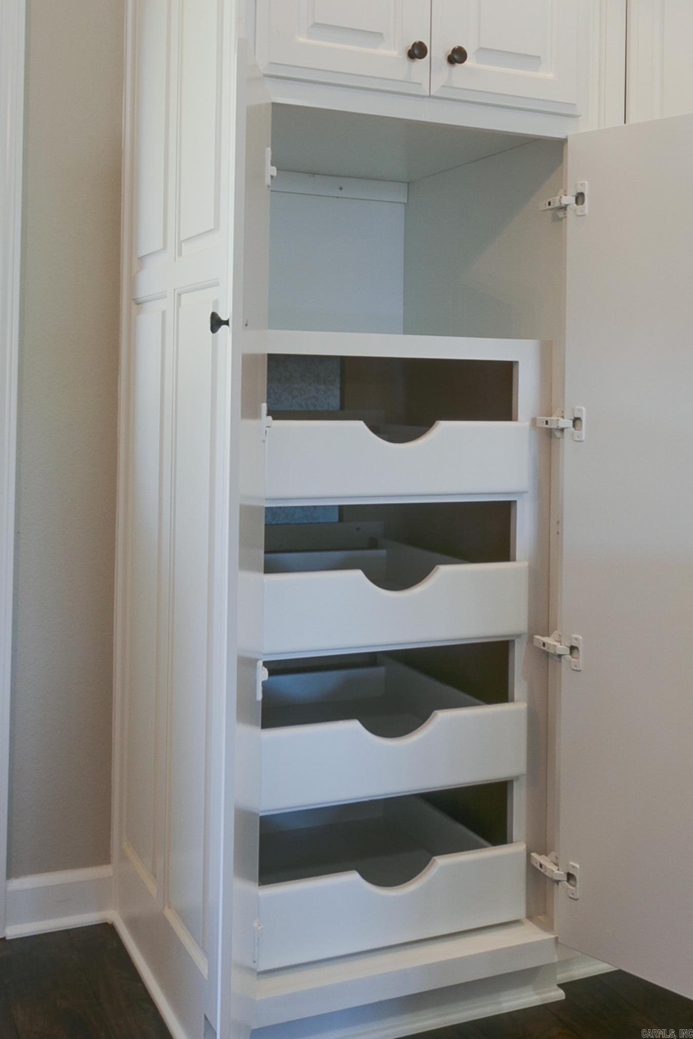 HUNTINGTON PLACE - Residential