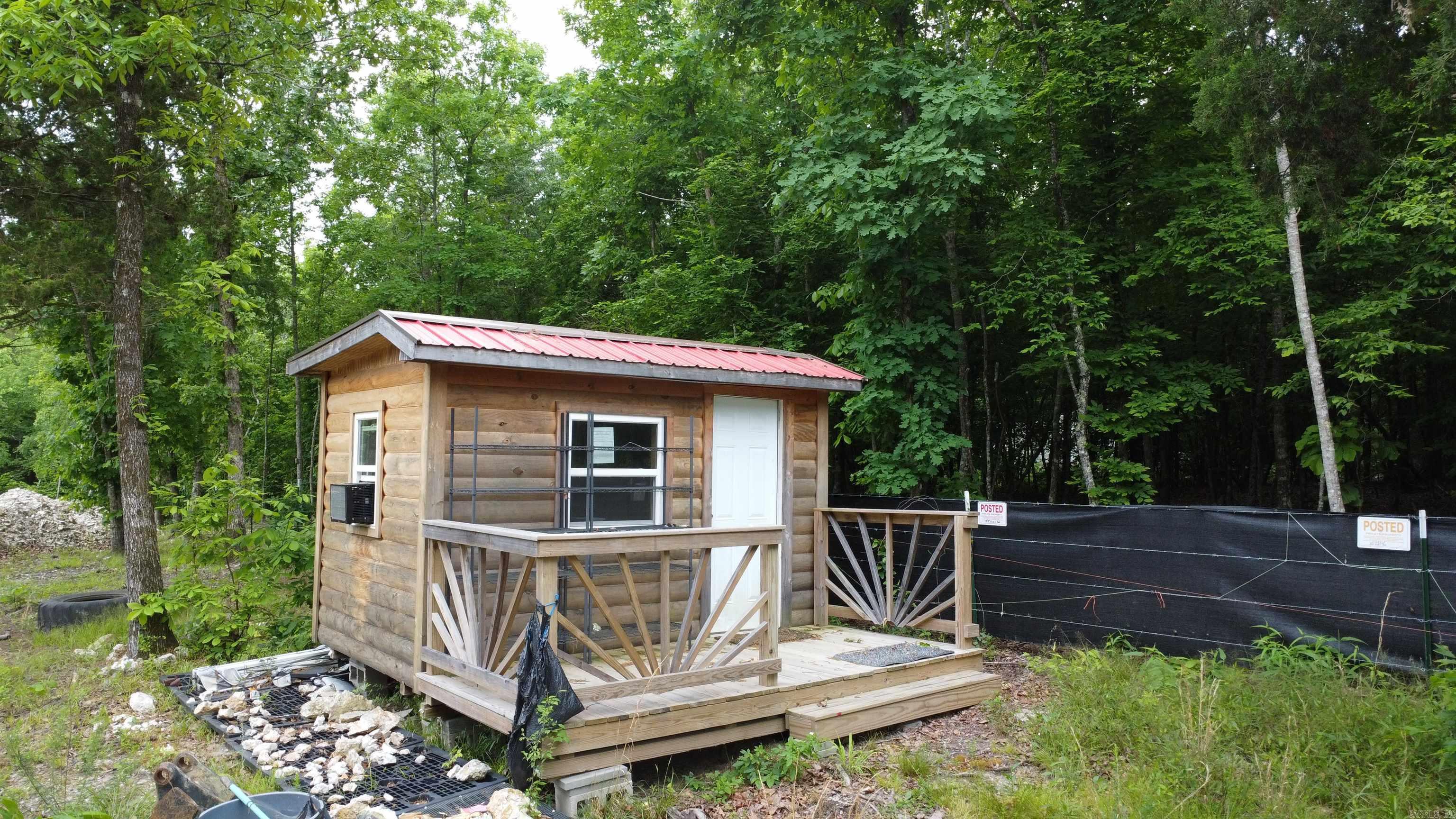Metes & Bounds - Land