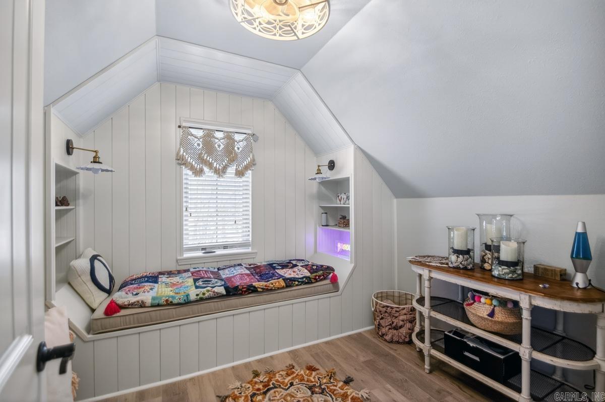 HURRICANE LAKE ESTATES QUAIL VAL - Residential