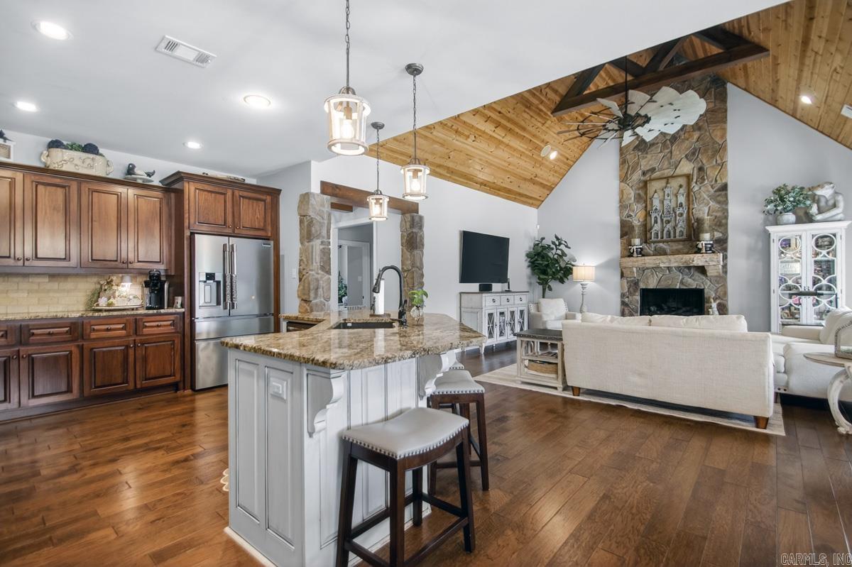 HURRICANE LAKE ESTATES QUAIL VAL - Residential