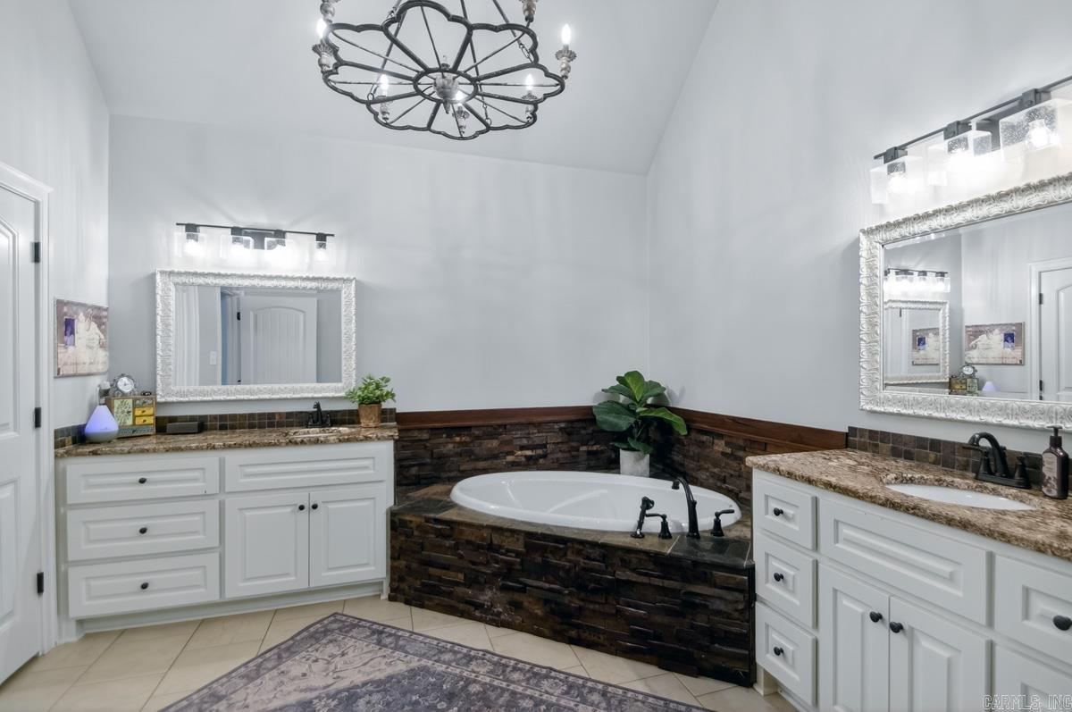 HURRICANE LAKE ESTATES QUAIL VAL - Residential