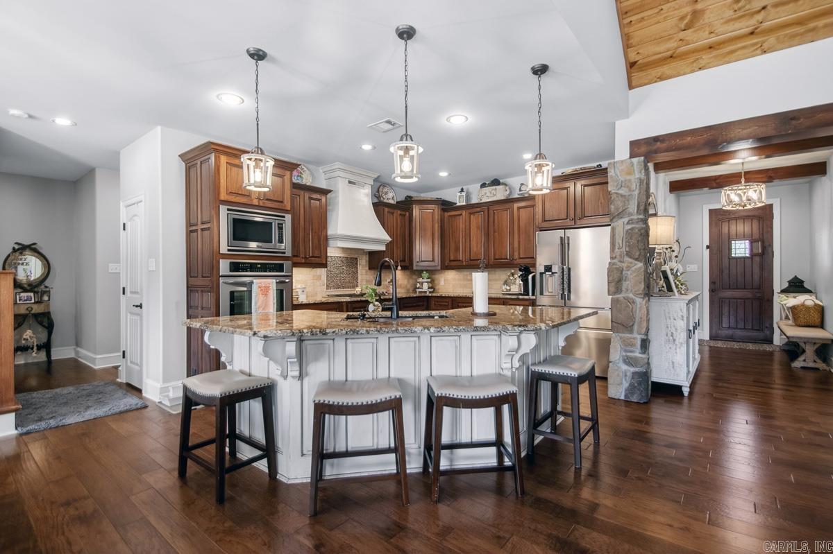 HURRICANE LAKE ESTATES QUAIL VAL - Residential