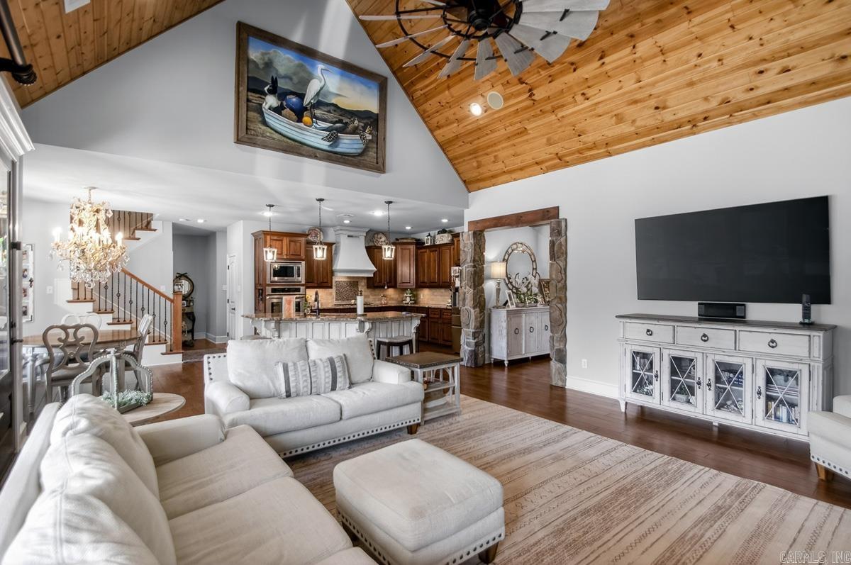 HURRICANE LAKE ESTATES QUAIL VAL - Residential