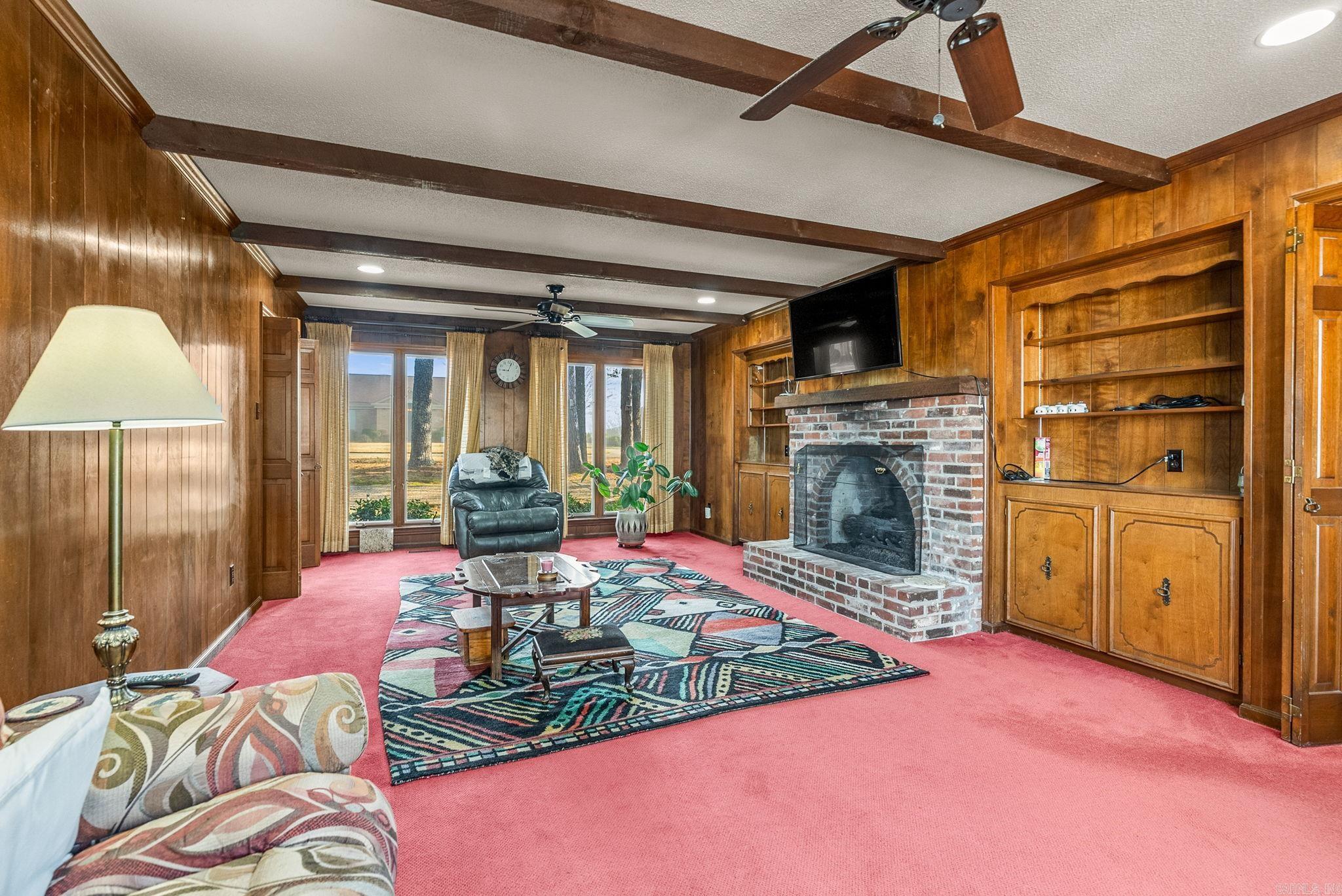 WALTON HEIGHTS - Residential