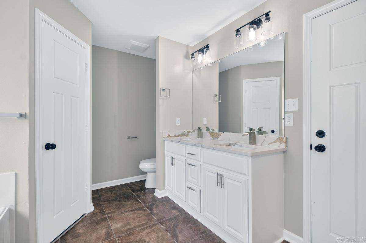 CARMICHAEL ESTATES - Residential