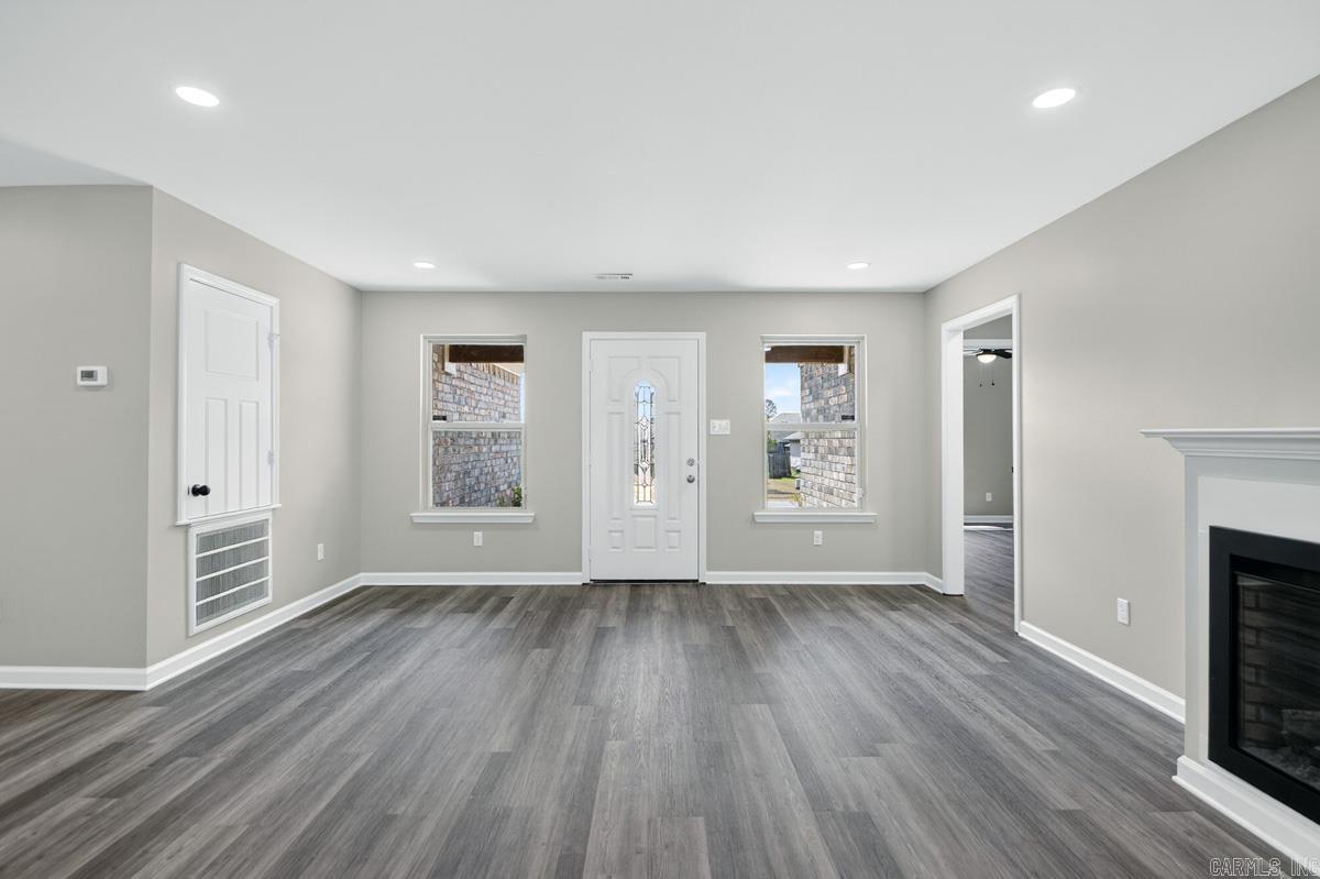 CARMICHAEL ESTATES - Residential