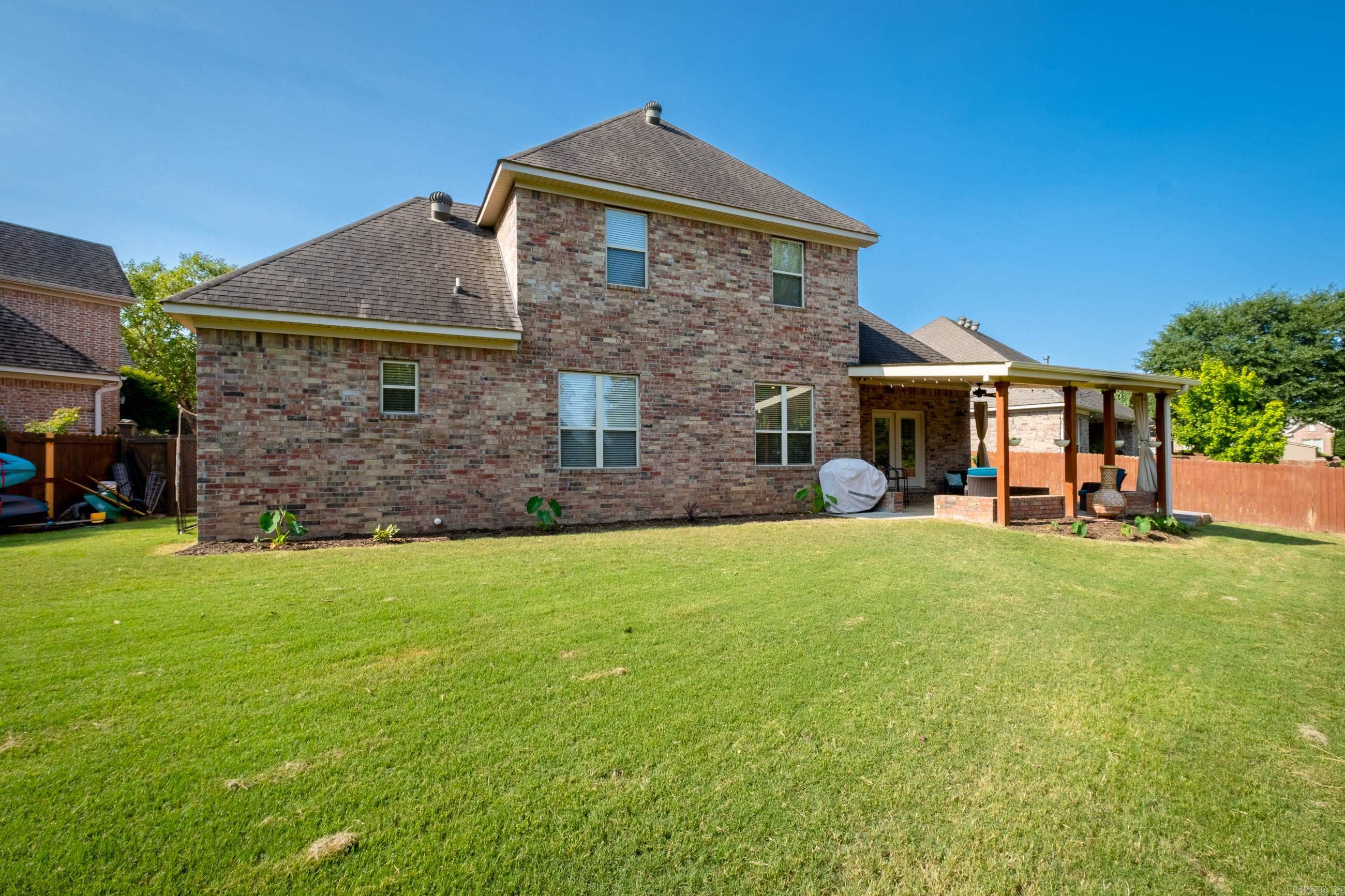 MADISON VALLEY - Residential