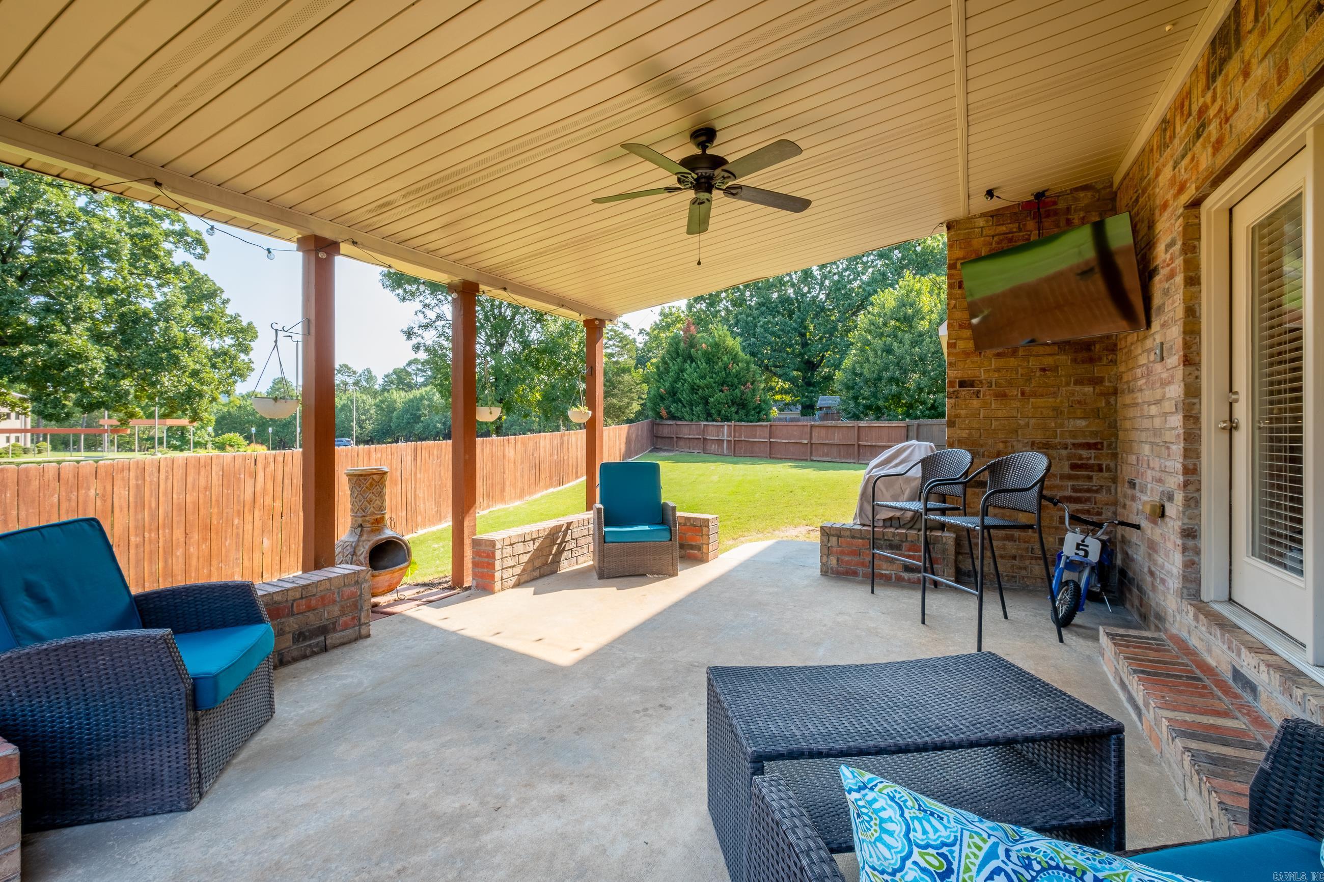 MADISON VALLEY - Residential