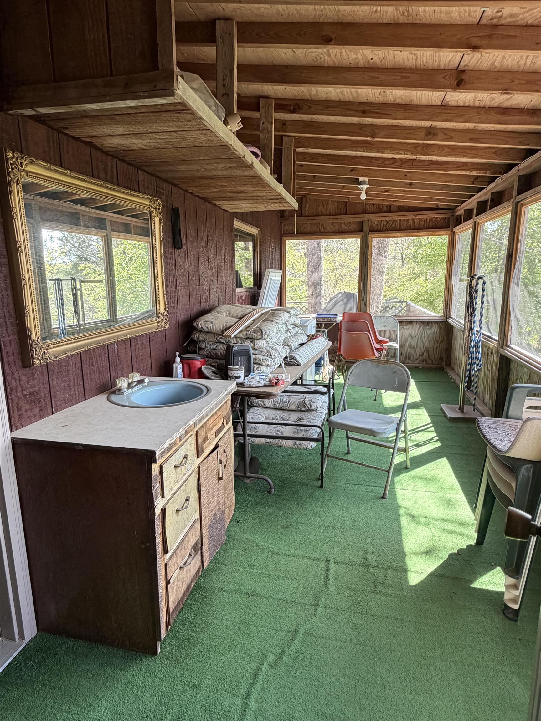 MOODY RIVERVIEW EST - Residential