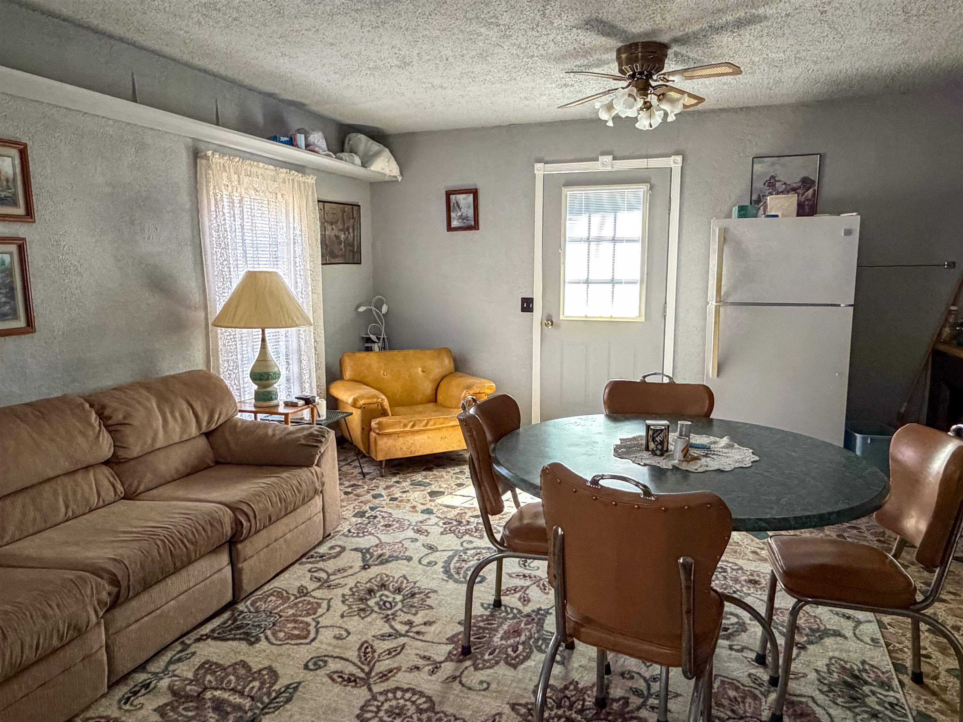 MOODY RIVERVIEW EST - Residential