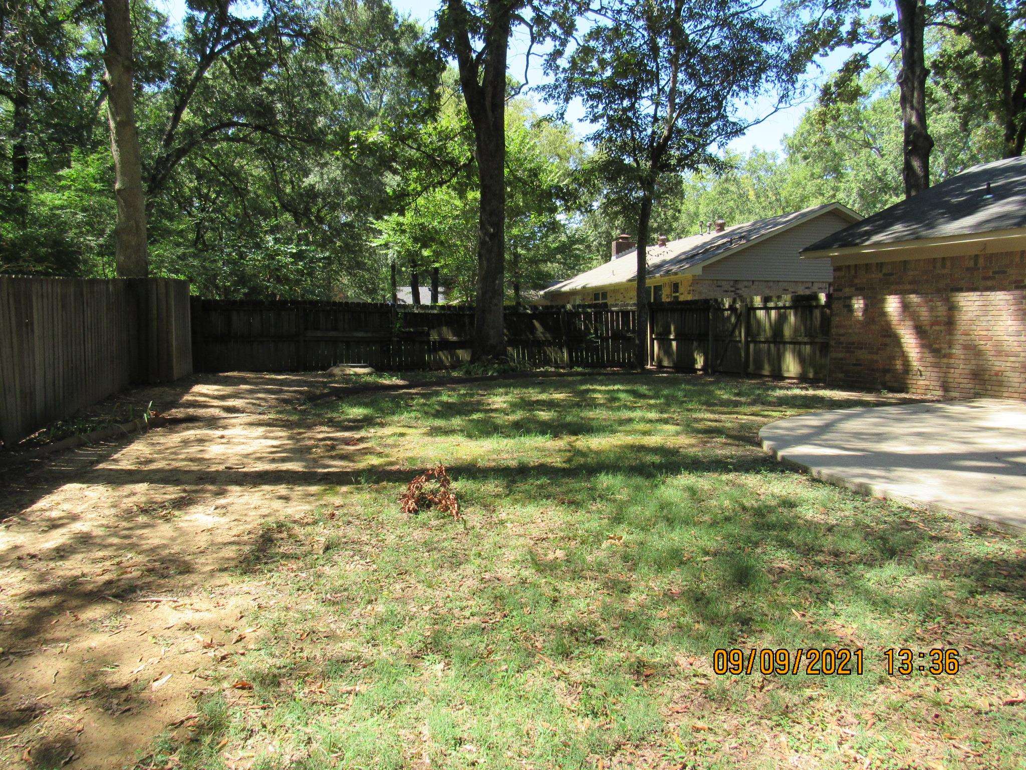 Smokin Oaks - Residential Lease