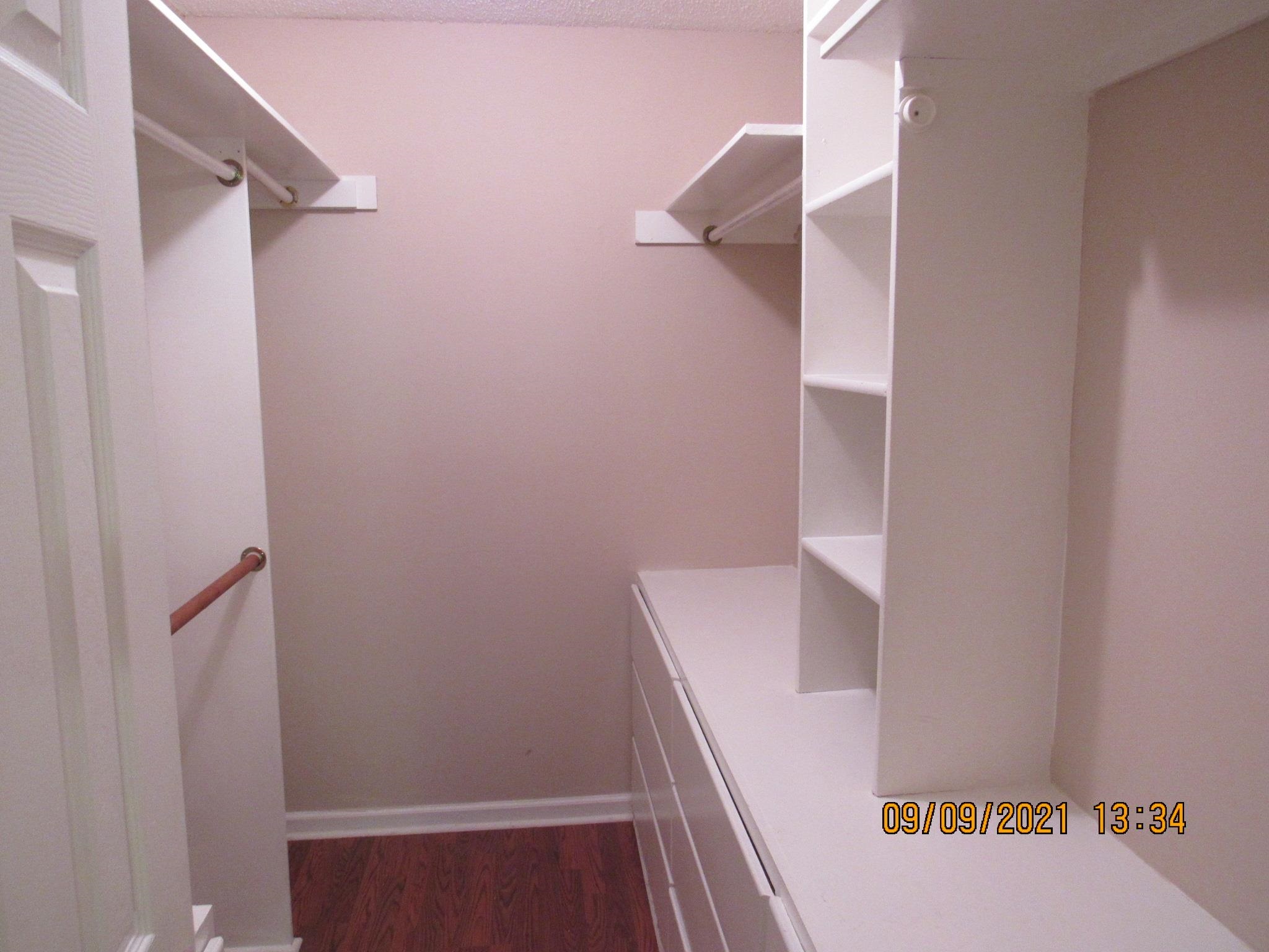 Smokin Oaks - Residential Lease