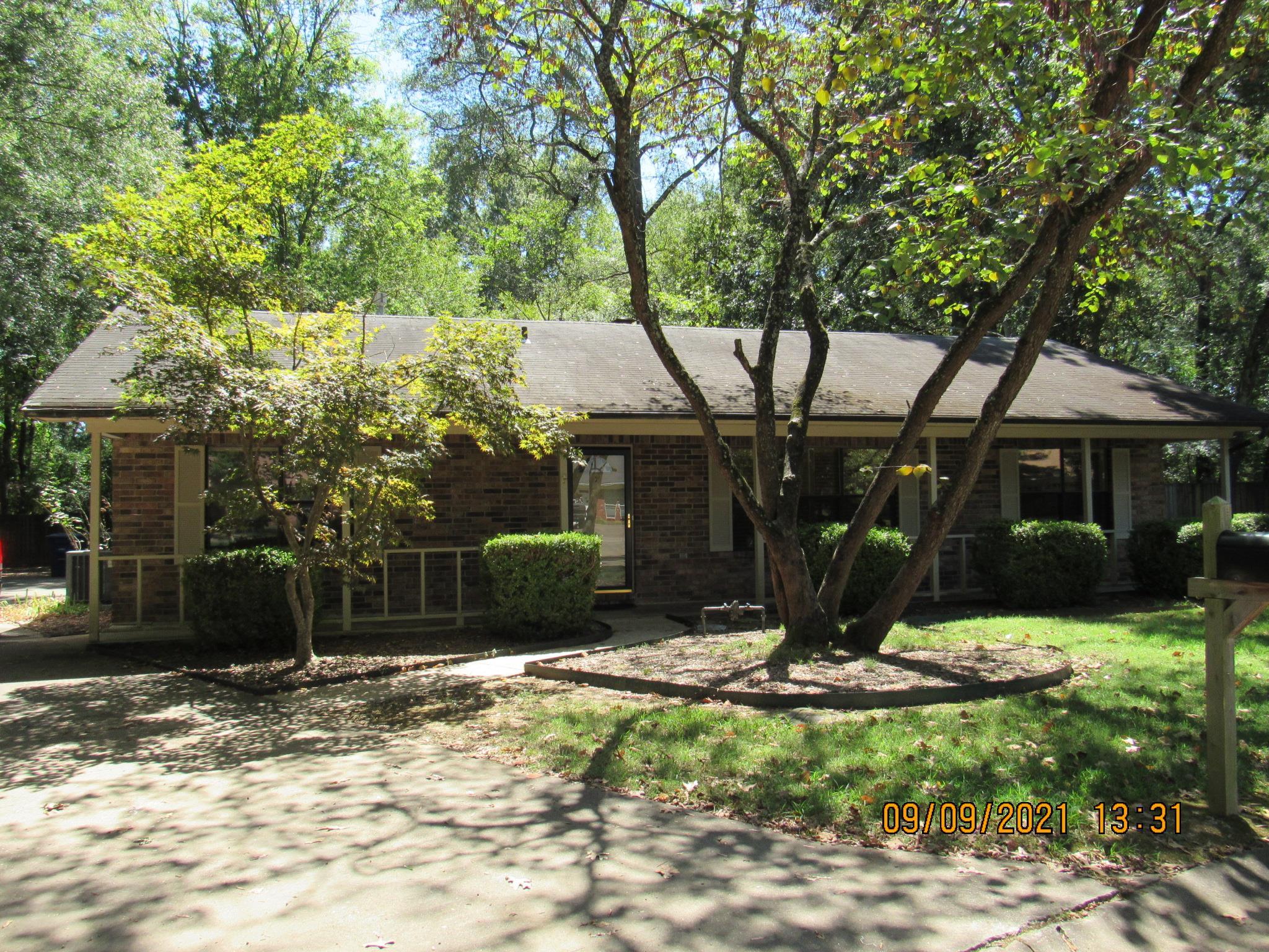 Smokin Oaks - Residential Lease