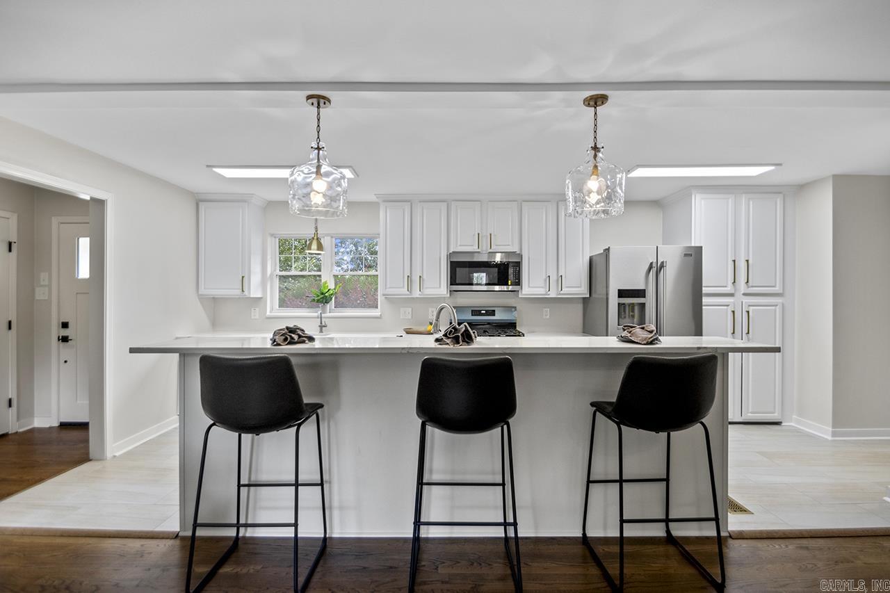 KINGWOOD PLACE - Residential
