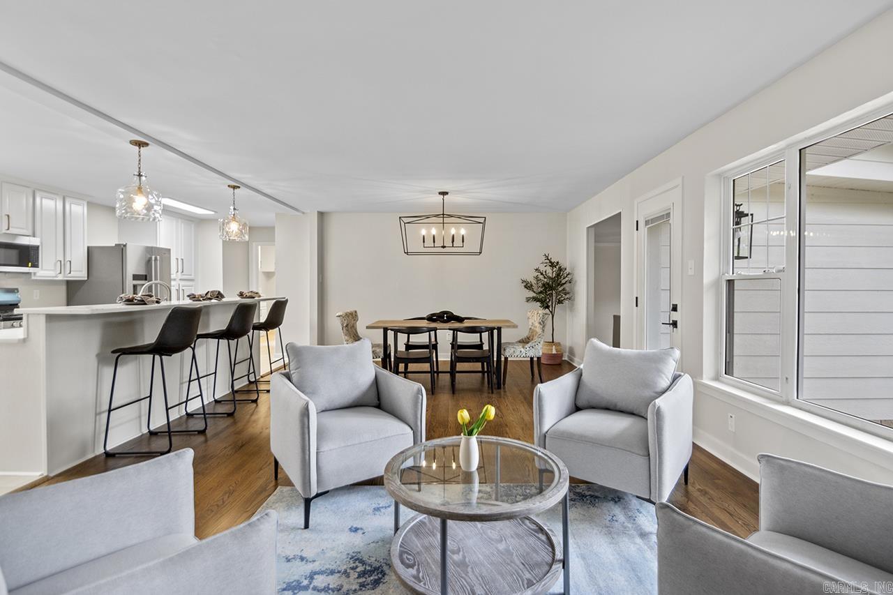 KINGWOOD PLACE - Residential