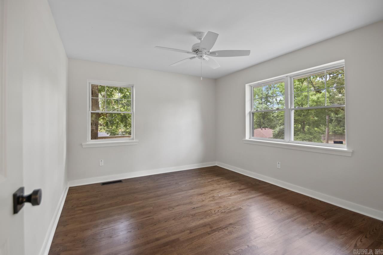 KINGWOOD PLACE - Residential