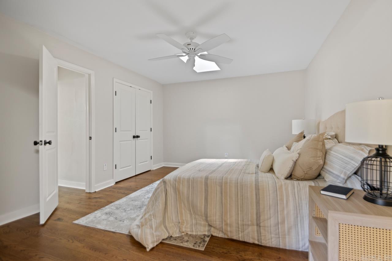 KINGWOOD PLACE - Residential