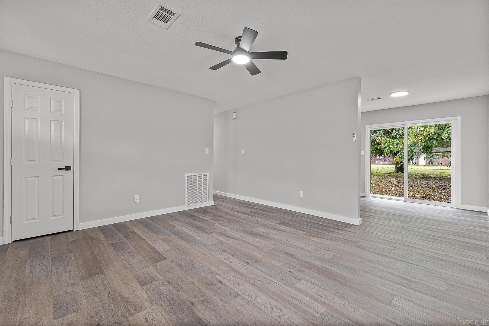 San Manteo - Residential