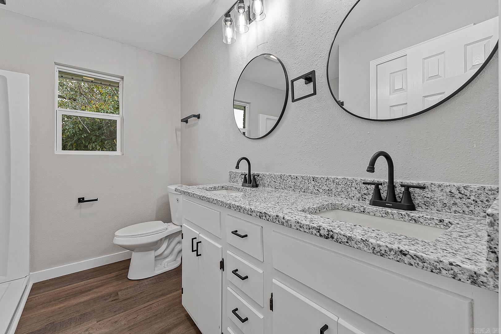 San Manteo - Residential