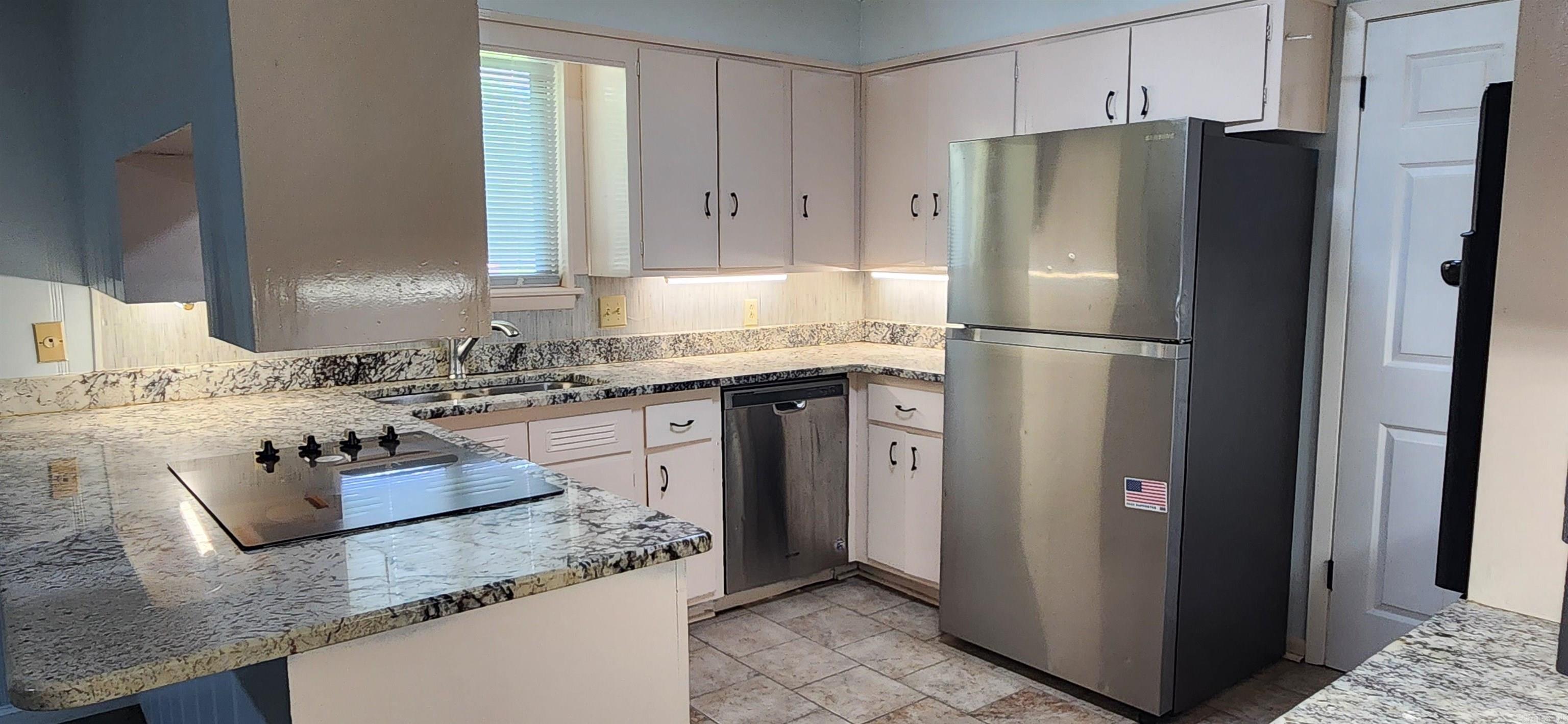 SCOTTS MINOR - Residential