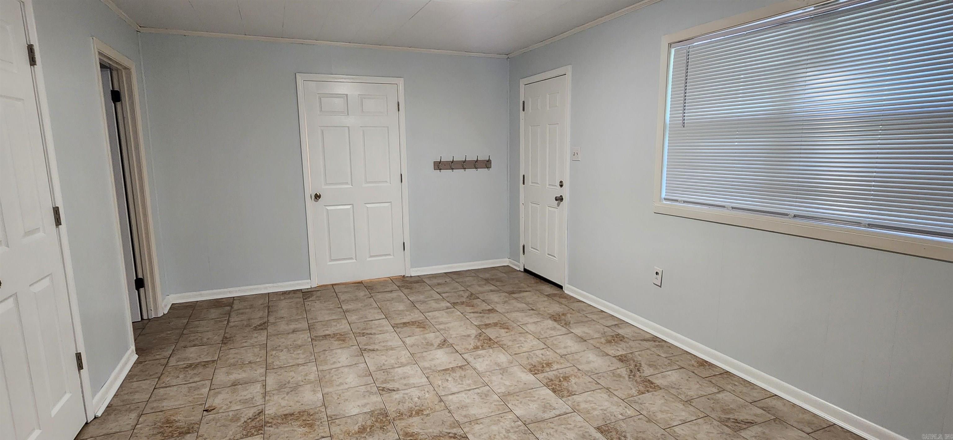 SCOTTS MINOR - Residential