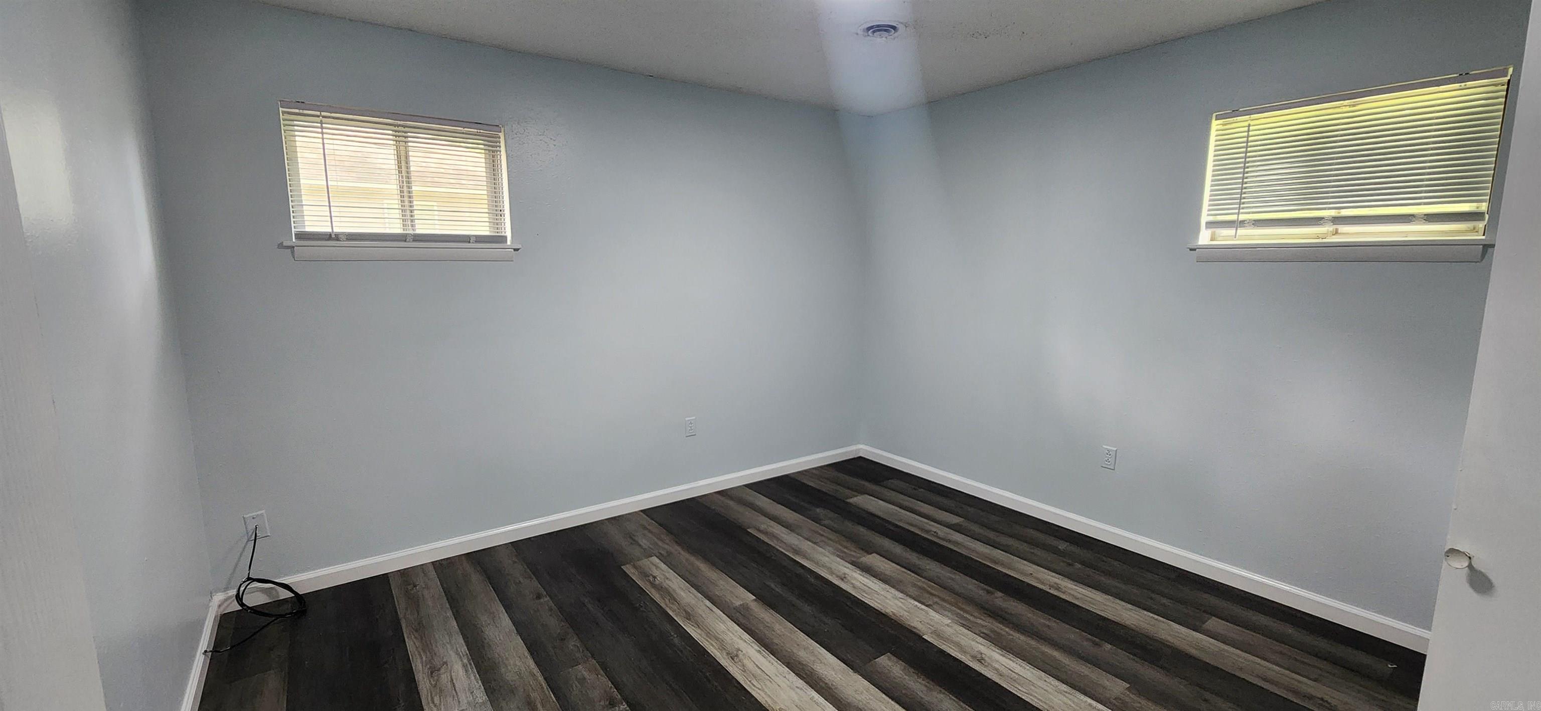 SCOTTS MINOR - Residential