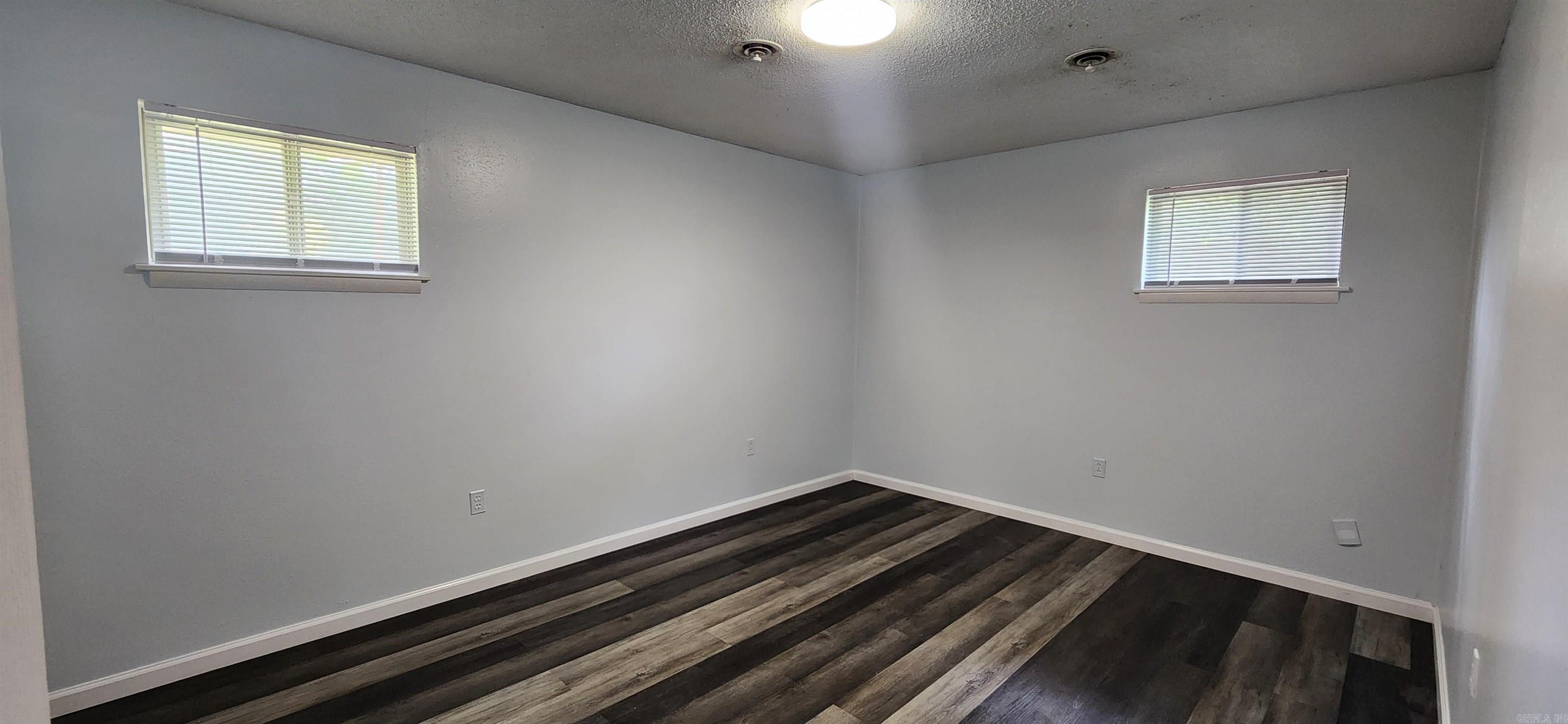 SCOTTS MINOR - Residential