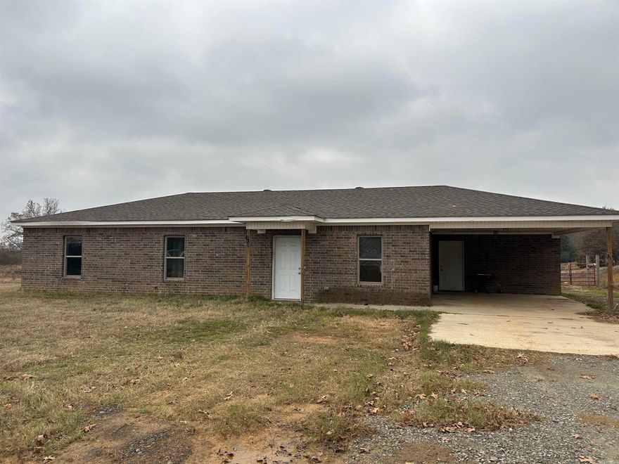 Just like new!!! Three Bedroom, two bath on almost two acres.  Very large rooms, over 1500 sq ft.  Built in 2023.  Ready to make this your new home.