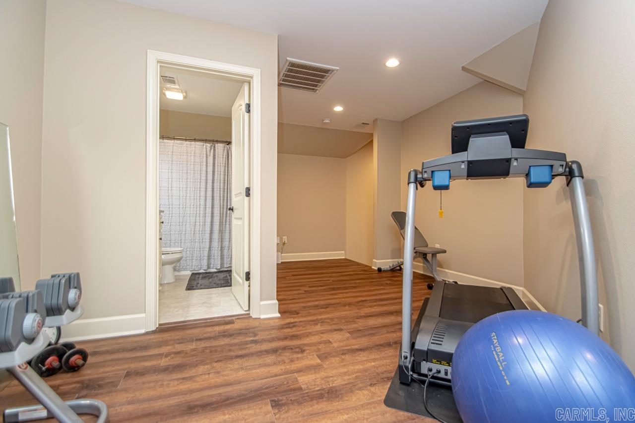 MOUNTAIN CREST ESTATES - Residential