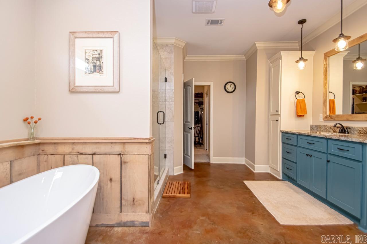 MOUNTAIN CREST ESTATES - Residential