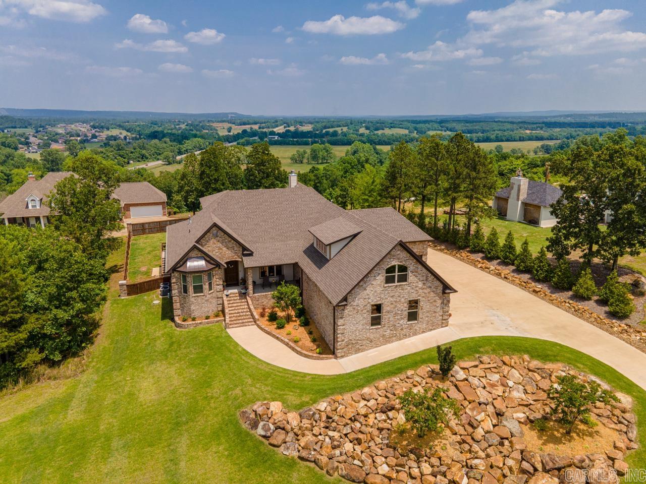 MOUNTAIN CREST ESTATES - Residential