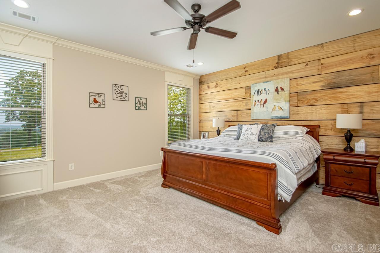 MOUNTAIN CREST ESTATES - Residential