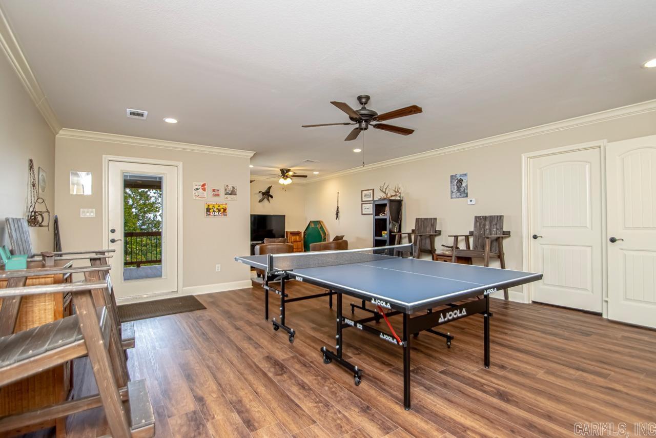 MOUNTAIN CREST ESTATES - Residential